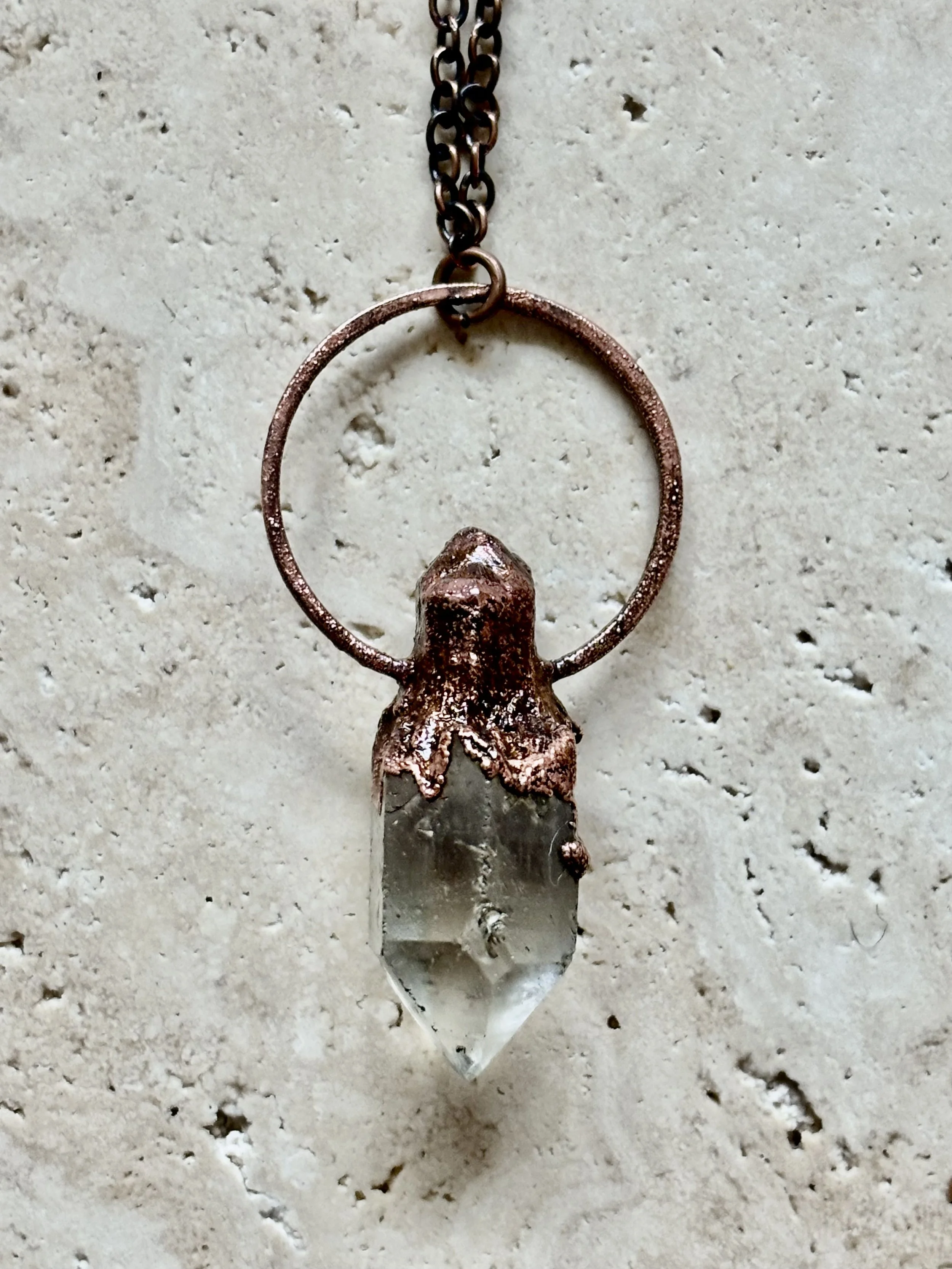 Quartz and Copper Necklace (Circle)