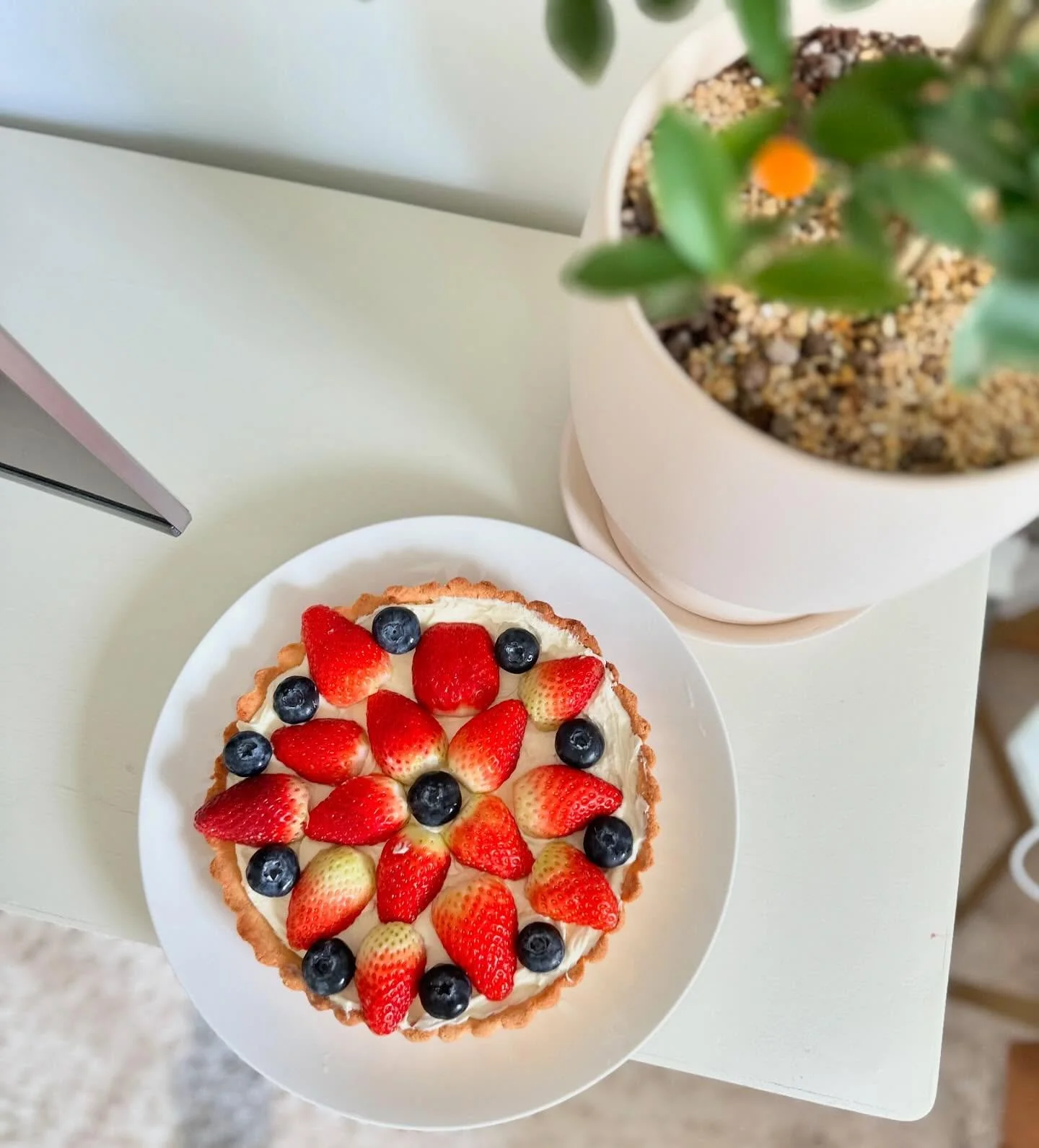 A special bdirthday fruit tart with no refined sugar and fresh cream #glutenfree #cake #tart
