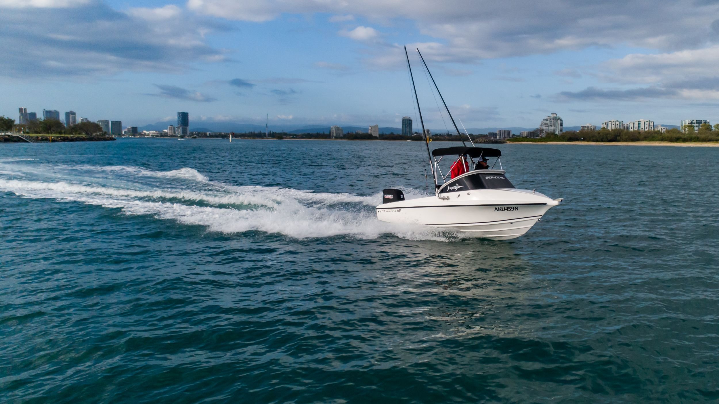 Sea Devil 520-8-min.jpg