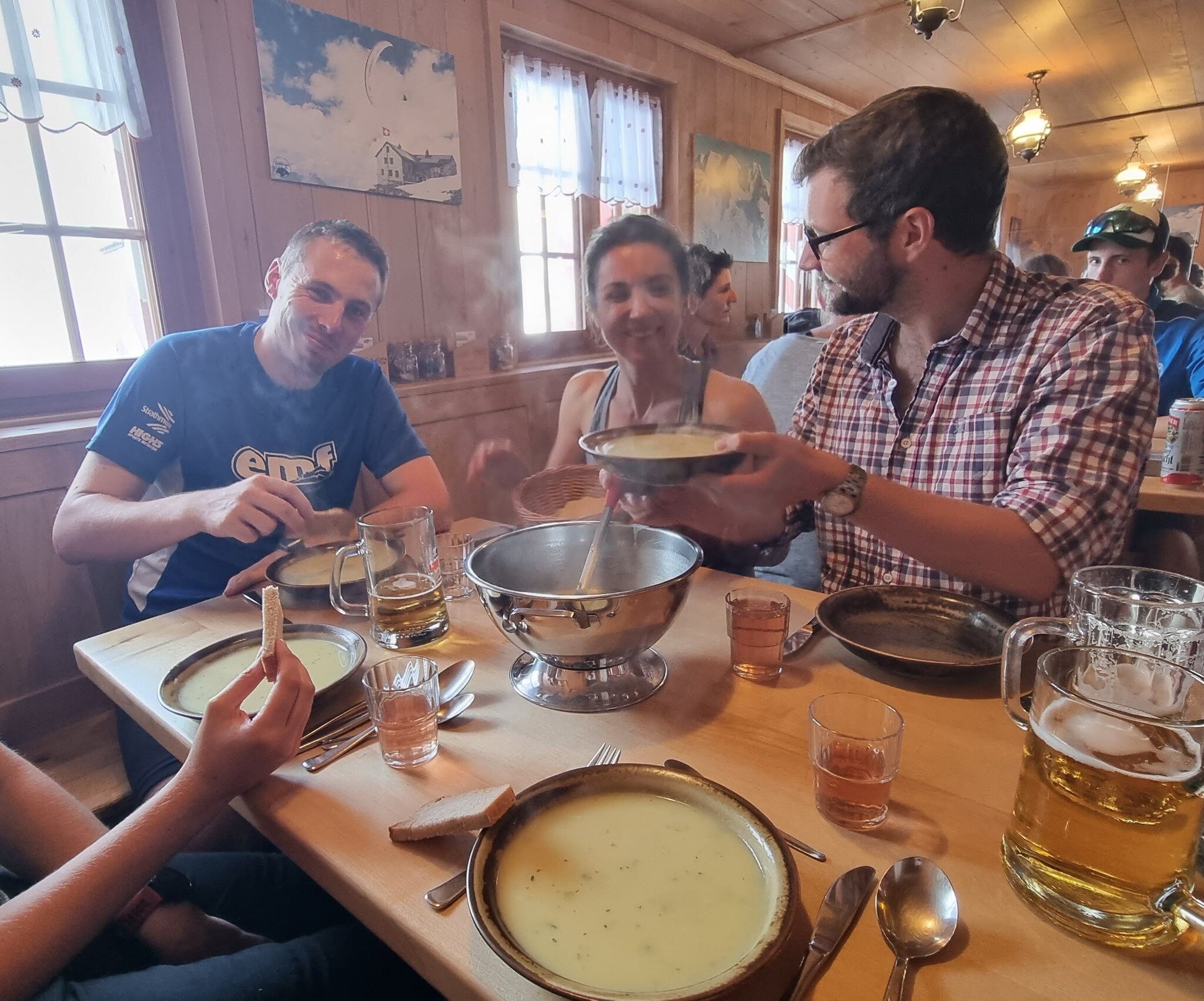 After a long day walking in the mountains, there's nothing better than tucking into a hearty hut meal. Our alpine destinations serve a variety of tasty dishes and we always enjoy their culinary delights during our research trips and holidays! So, we 