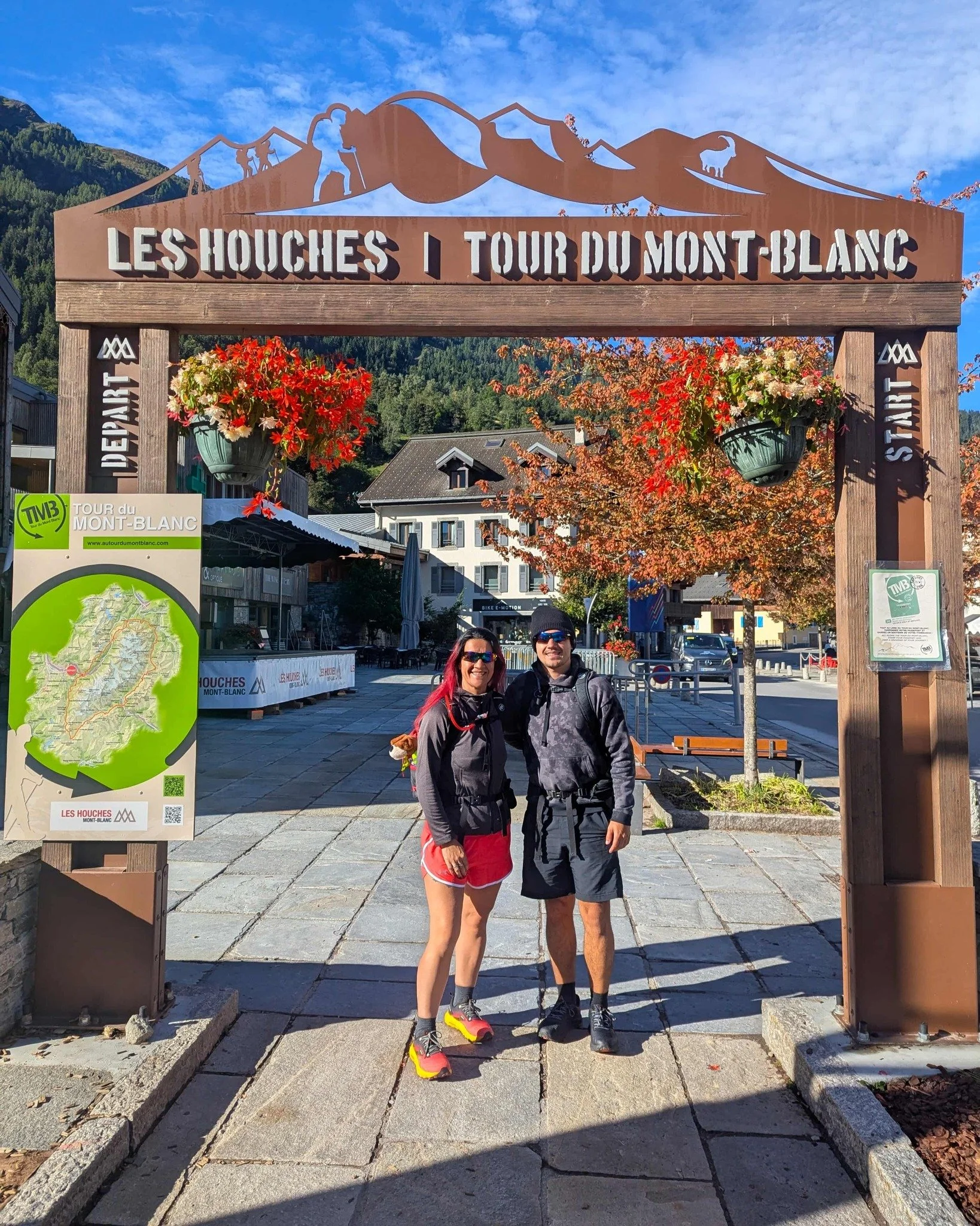 It's beginning to feel autumnal in the Alps, as the end of our trekking season rapidly approaches. Here's some photos sent in by Mara and her son Lewis, enjoying some of the last days of the season on the Tour du Mont Blanc ☀🥾🏔