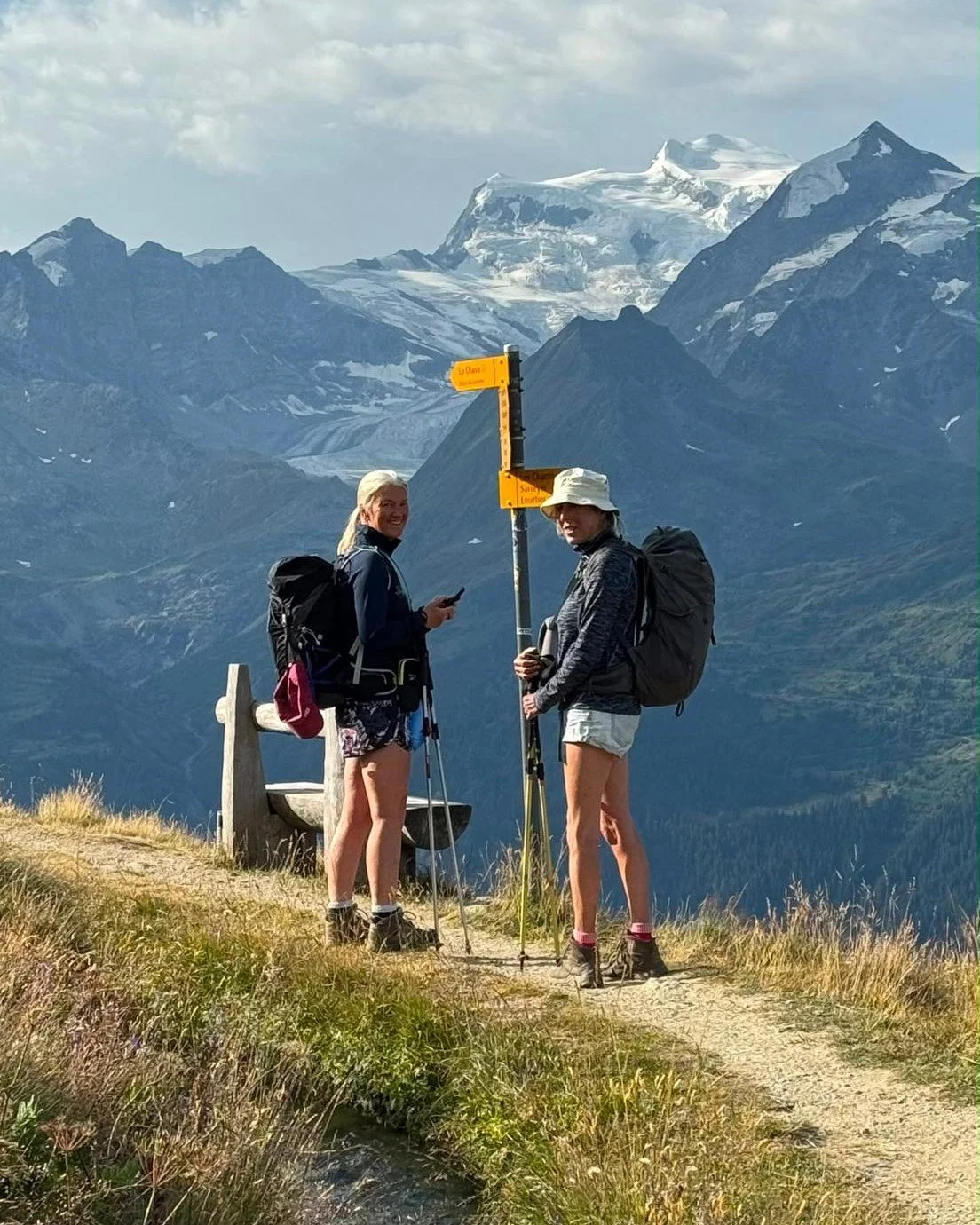 The next instalment of photos from our client Janelle, who recently completed the Walker's Haute Route from Chamonix to Zermatt. It's the trek that keeps on giving! 📸🏔🥾
