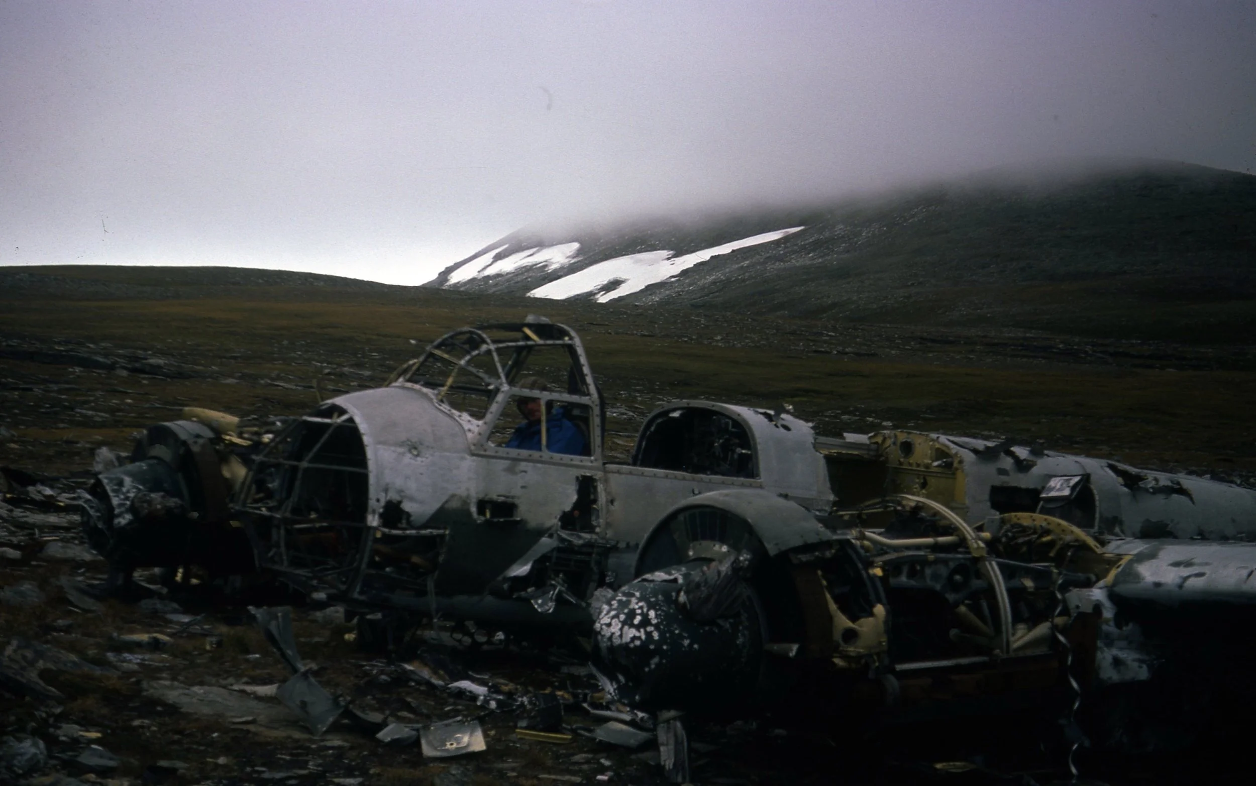 Ju 88 wreck on Gardevarre, 1976
