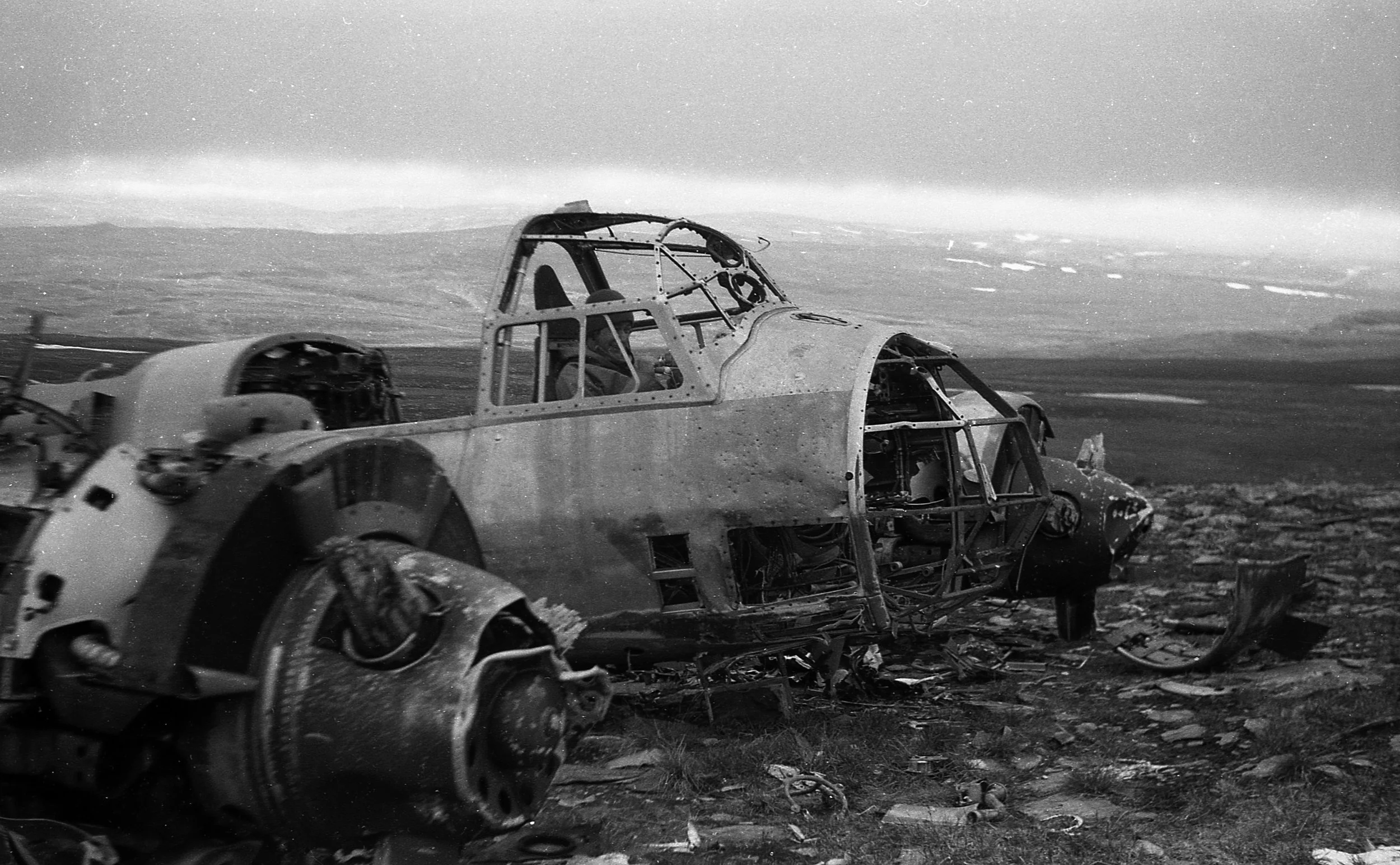 Ju 88 wreck on Gardevarre, 1976