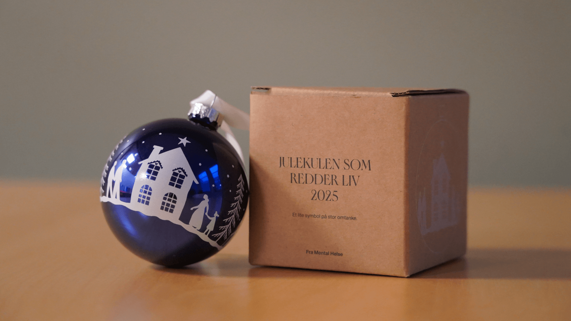 Kjøp årets julekule – gi håp i mørket.