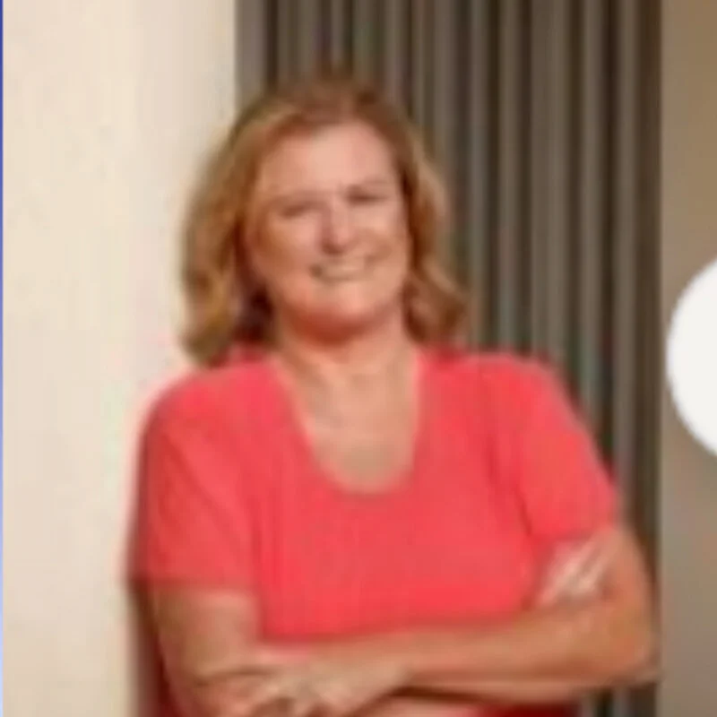 Máirín Ní Ghadhra