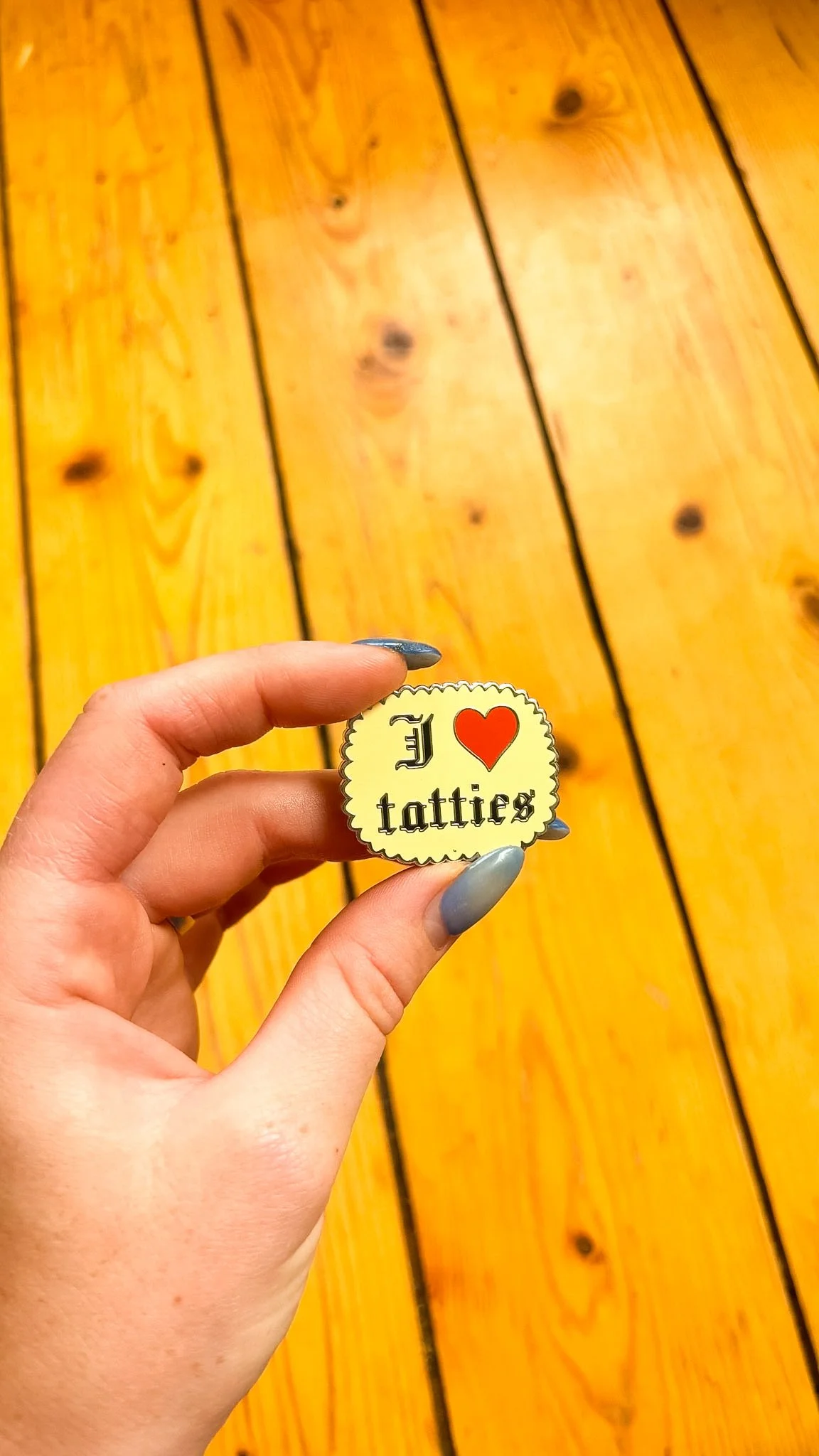 I heart tatties Pin
