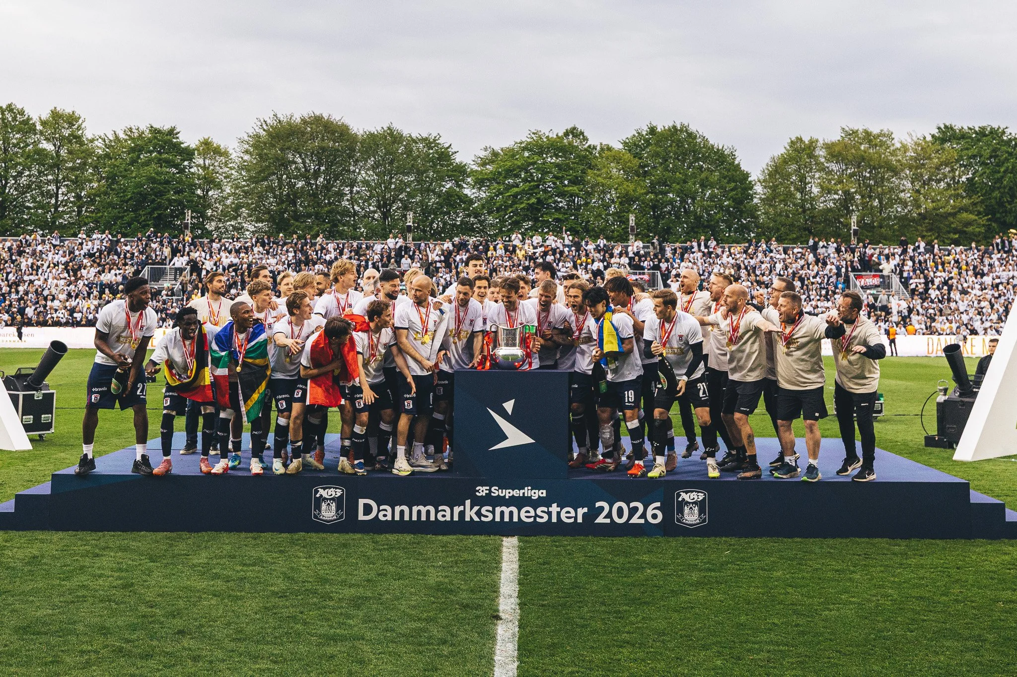 DANSKE MESTRE-100.jpg