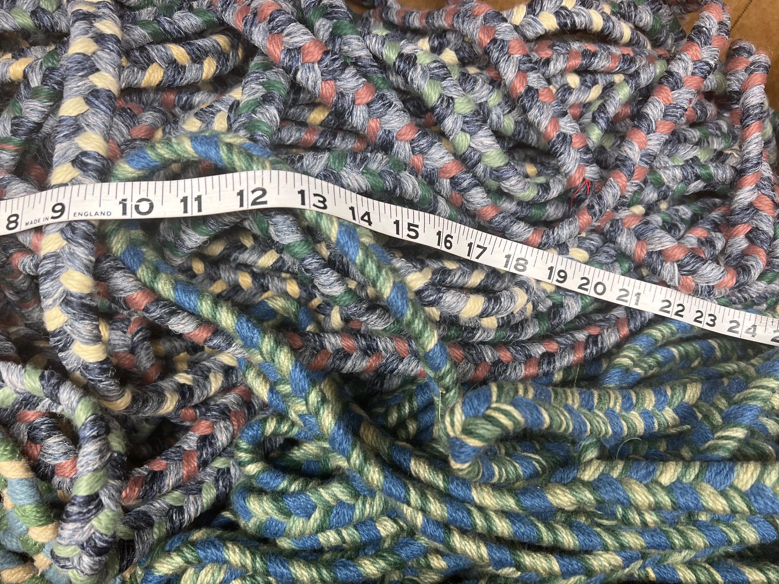 💜💙 Recording of Braidedin Rug Making with Kathryn — Swanson's Fabrics