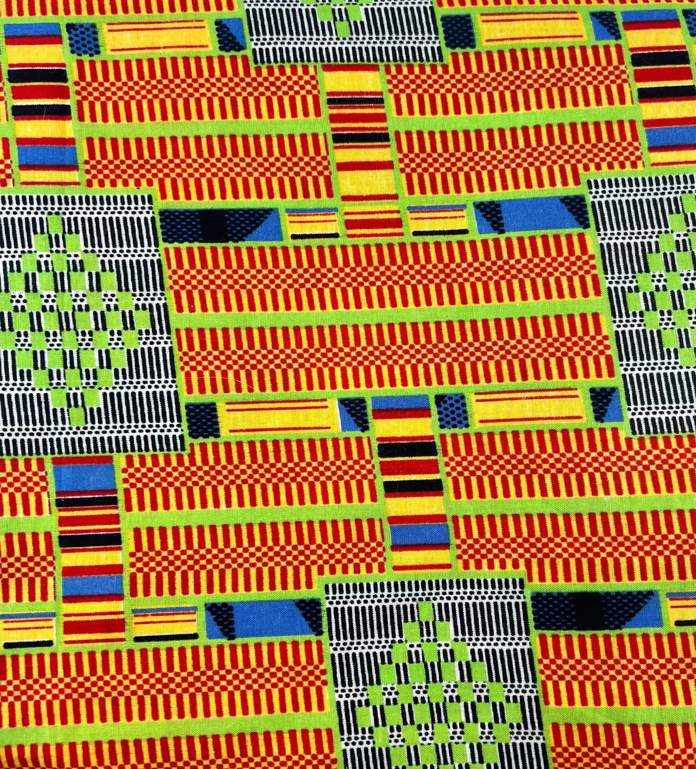 🍄 2 3/4yds Quilting Cotton
