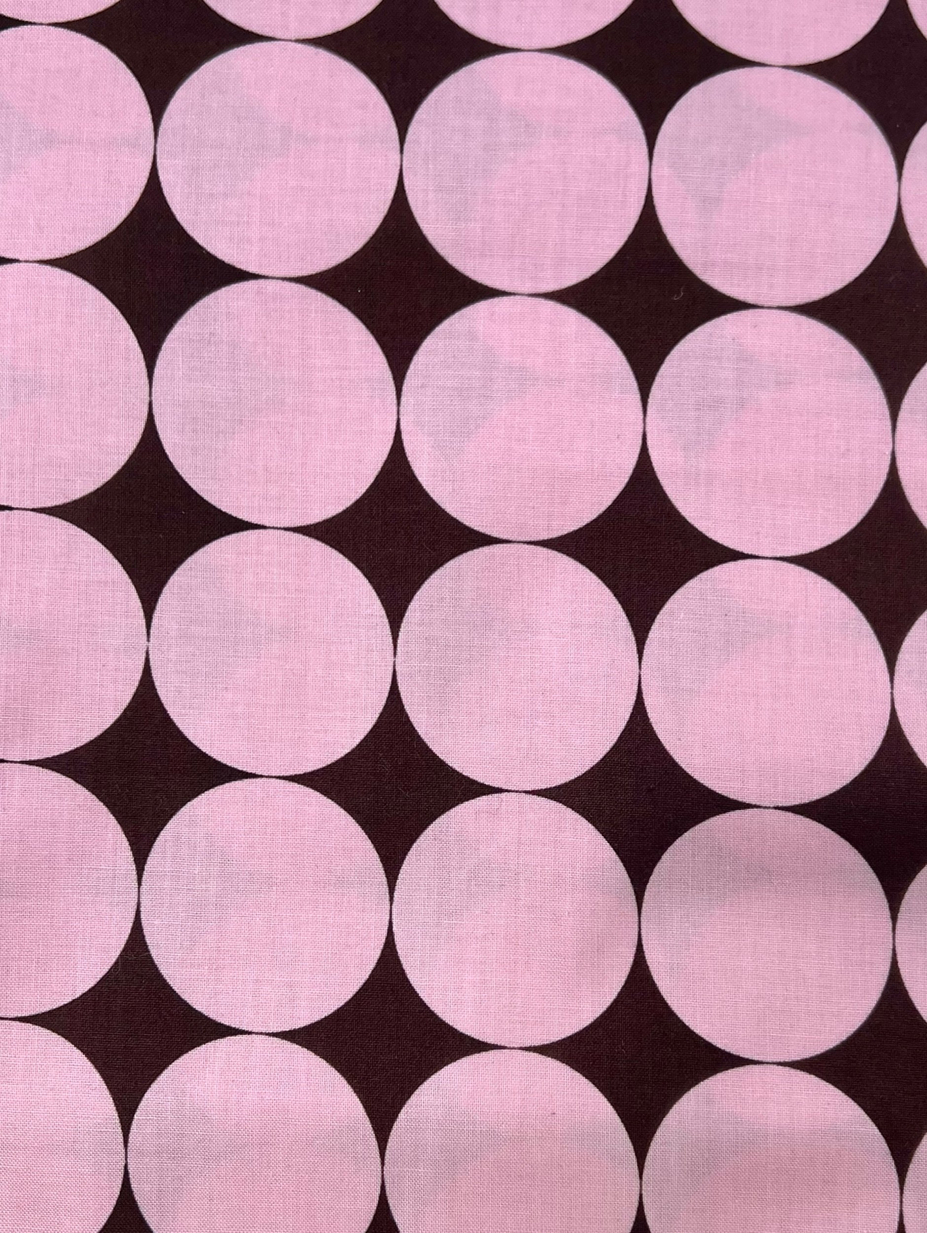 🐜 2yds Polka Dot Quilting Cotton