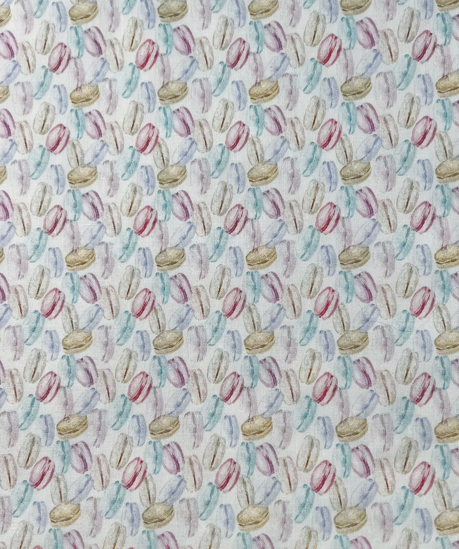 🌮 6 1/4yds Colorful Macaroon Quilting Cotton