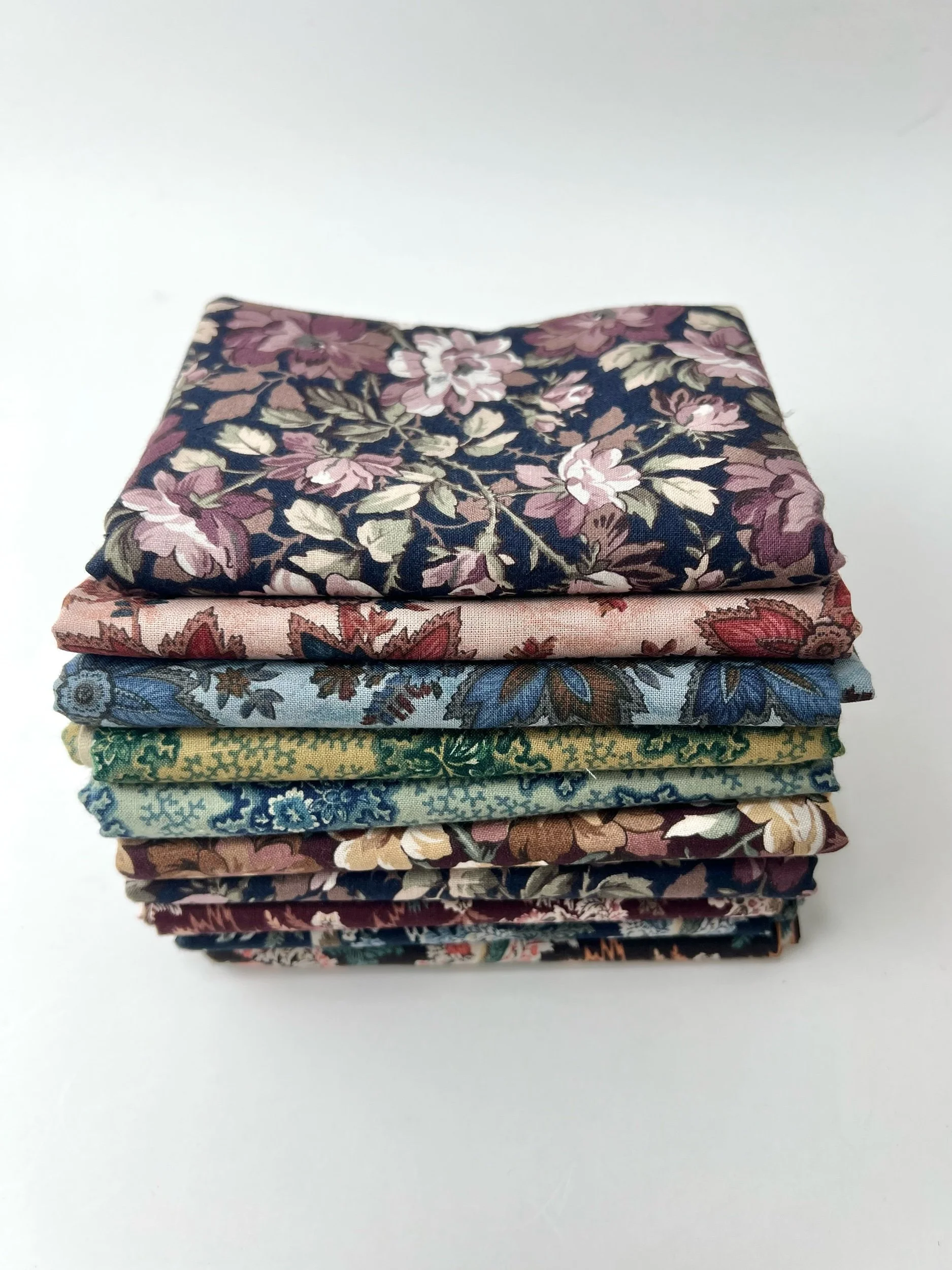 "Folliage n' Stuff" 1.3lb Quilting Cotton Bundle