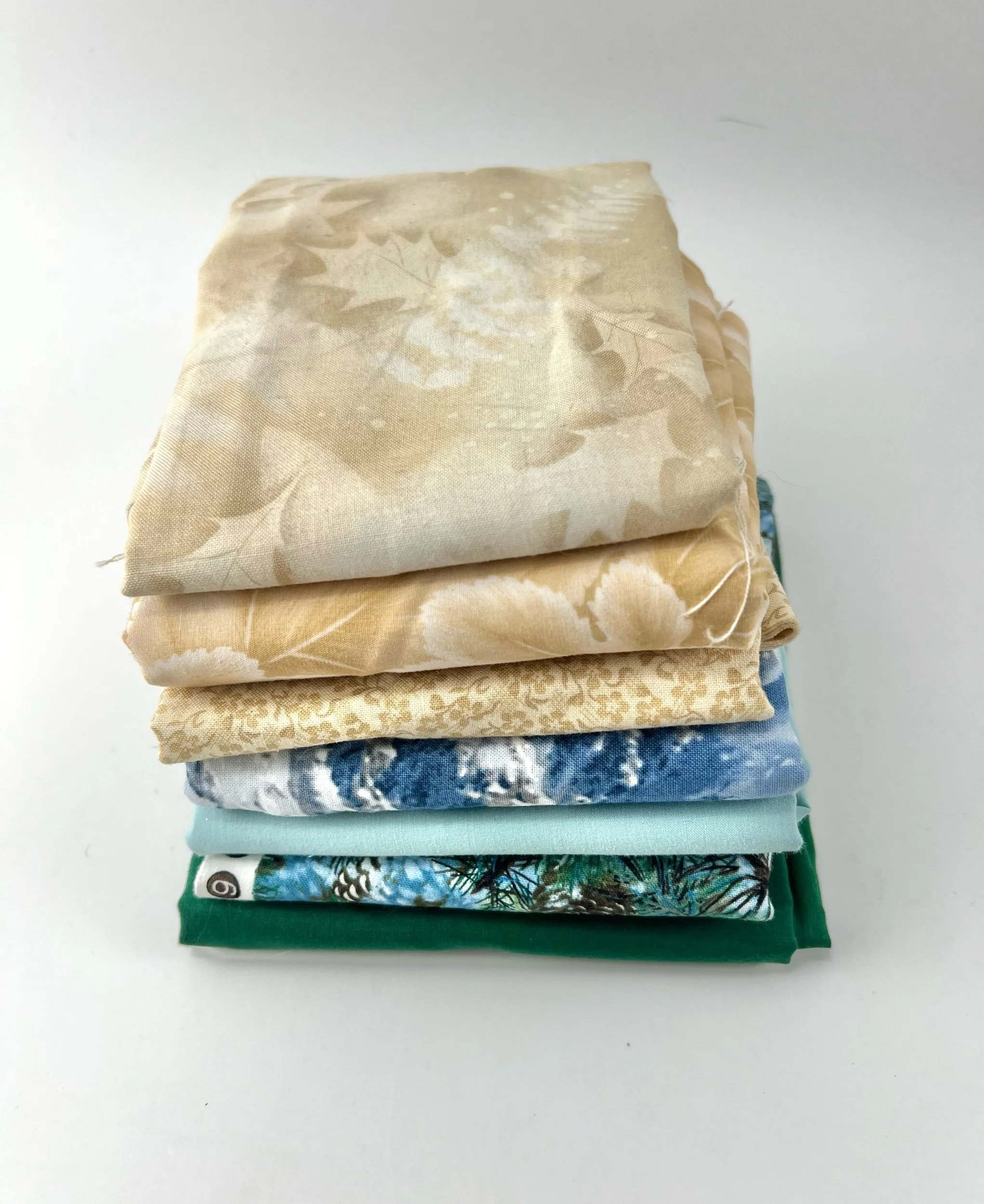 "Snow Capped" 1.3lb Quilting Cotton Bundle