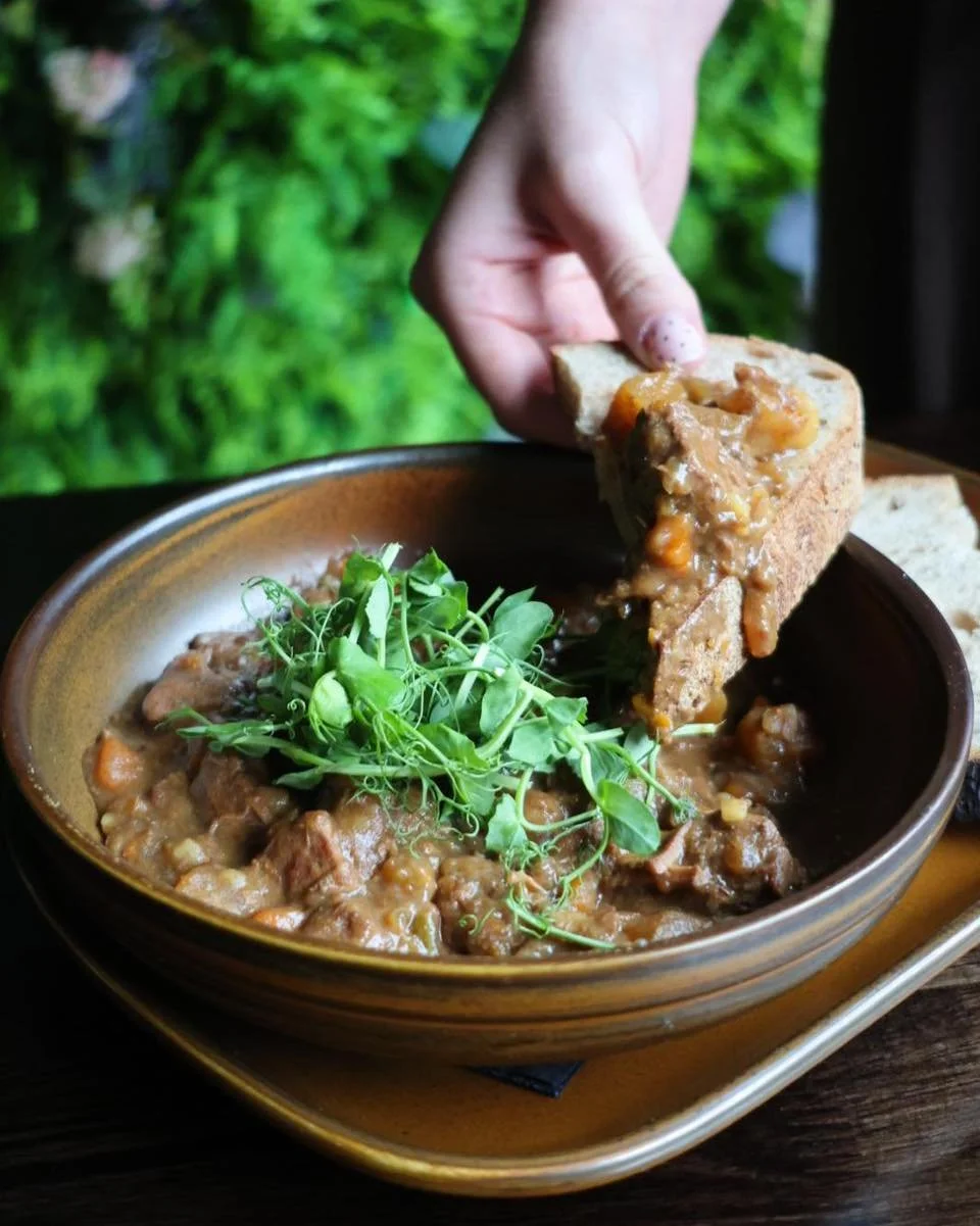 There&rsquo;s no better way to warm up than with a comforting meal at Mharsanta &mdash; full of local Scottish flavours, hearty favourites and homely touches ❤️

Join us in the heart of Merchant City for a true taste of Scotland 🏴󠁧󠁢󠁳󠁣󠁴󠁿
🌐 www