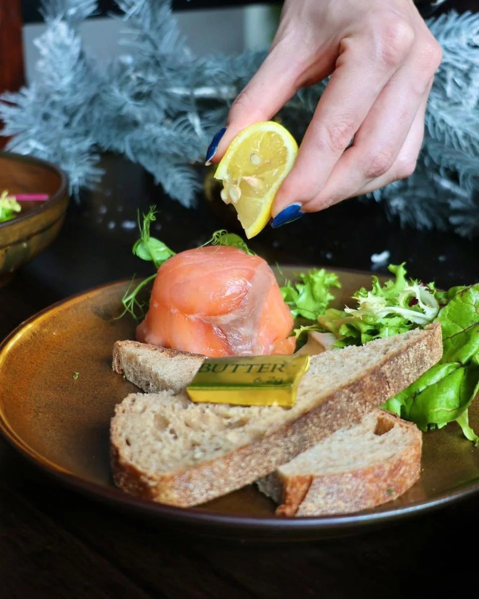 Looking for the perfect festive spot in Glasgow&rsquo;s Merchant City? 🎄

Our Christmas dining packages are available throughout the season:

🎅 2 Course Christmas Lunch &ndash; &pound;28.95pp
🎅 3 Course Christmas Lunch &ndash; &pound;33.95pp
🎅 3 