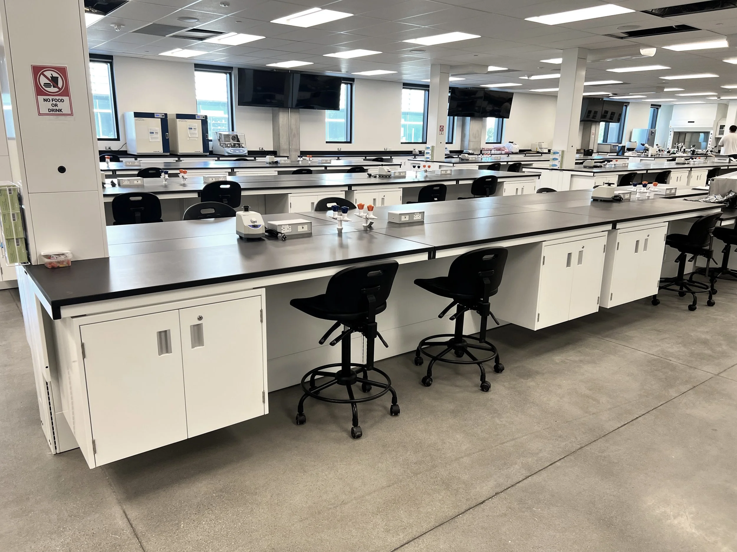 Sigma Flex 12" island core with suspended painted steel casework