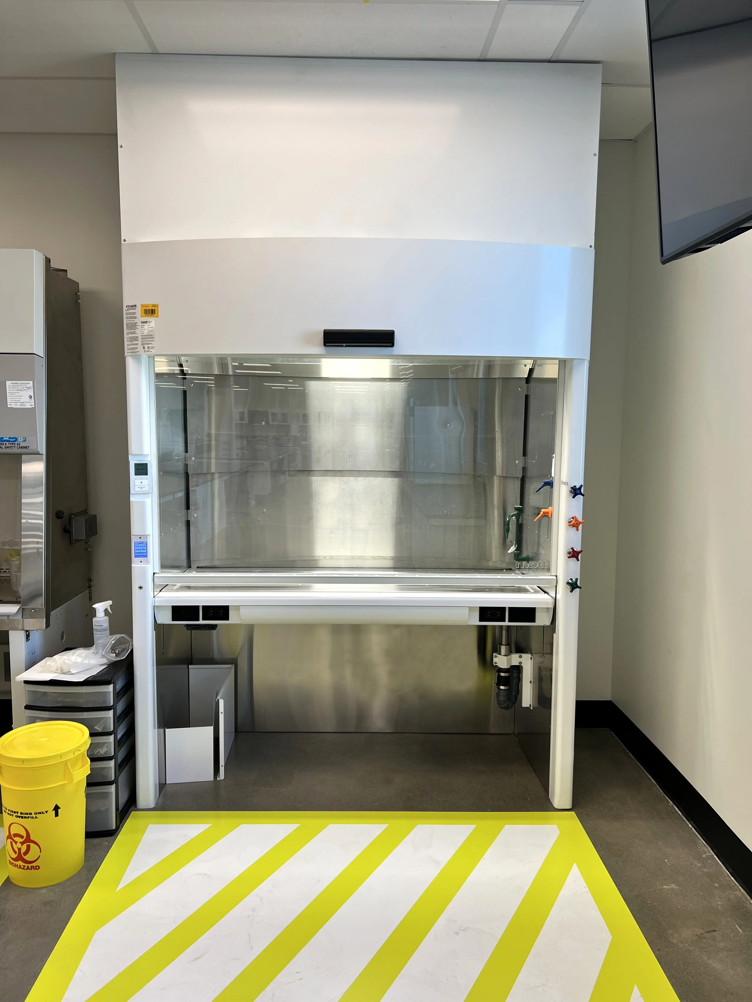 Optima Fume Hood