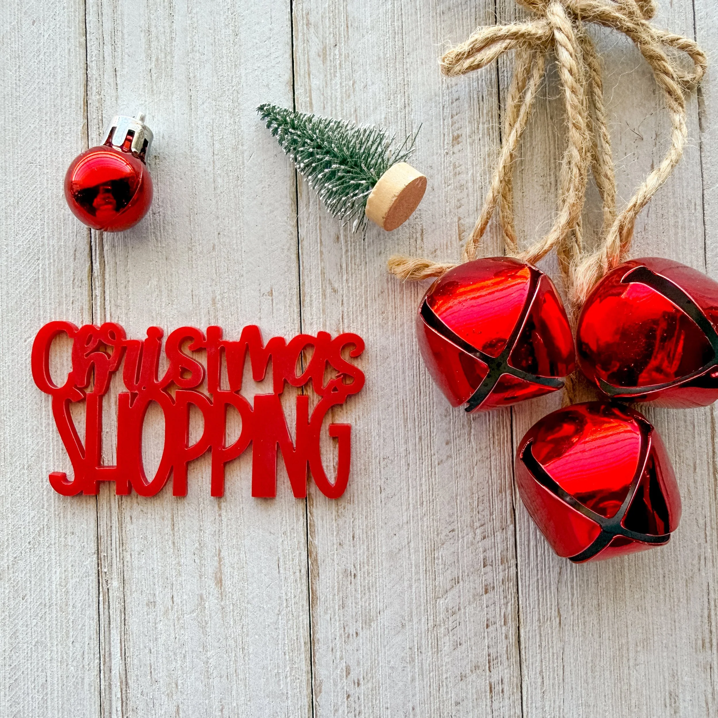 Red - Christmas Shopping