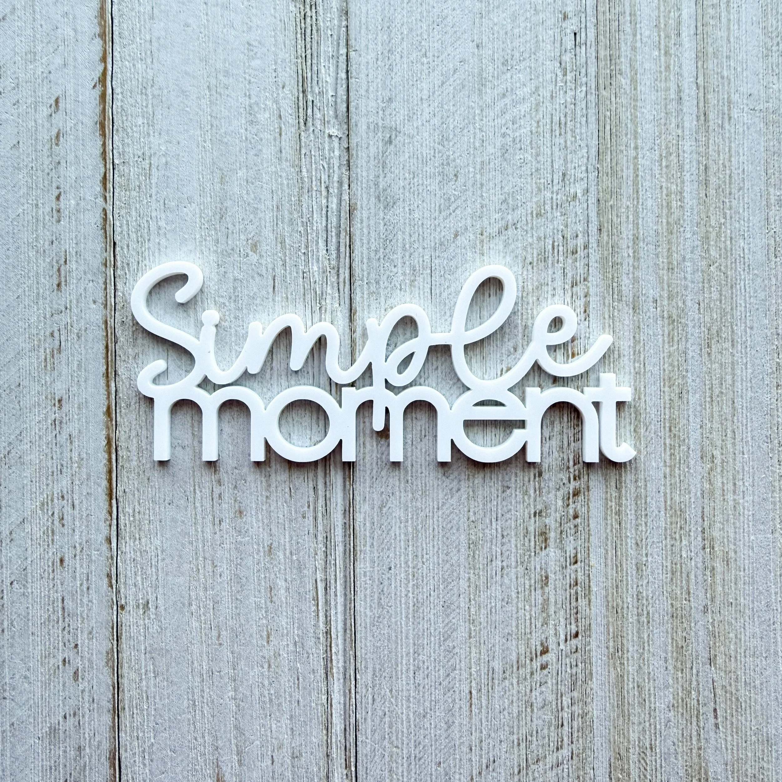 White - Simple Moment