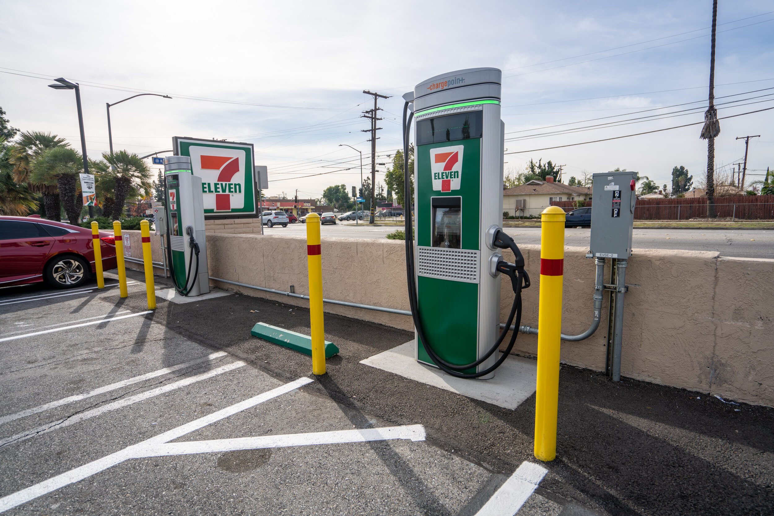 Hal Hays EV Charging, 7-Eleven Pamona00006.jpg