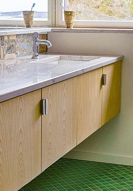 Quartz Top Floating Vanity