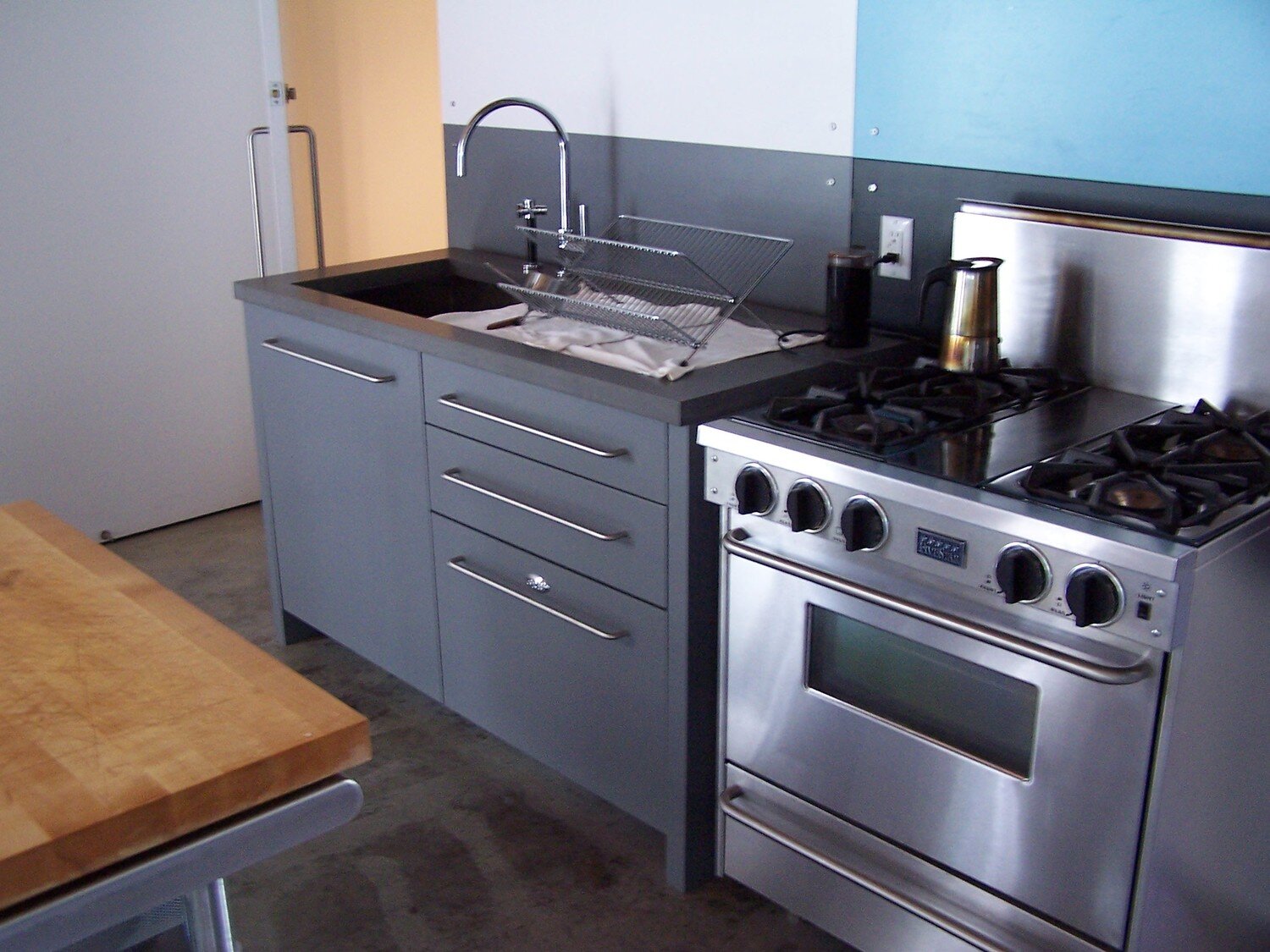 Contemporary Gray Kitchen