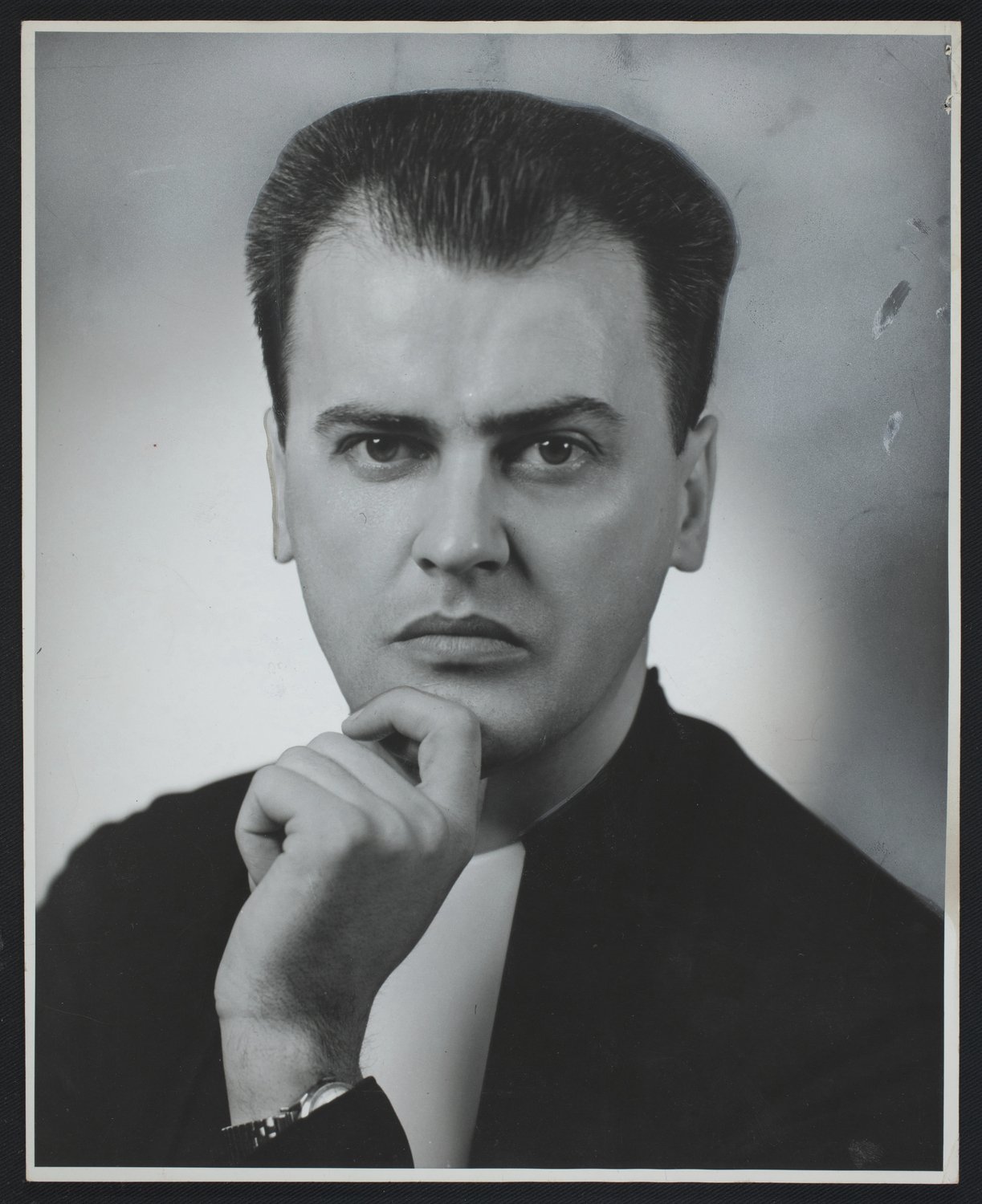 Jean-Paul Desbiens (Frère Untel) (1927-2006). Écrivain, enseignant et philosophe.