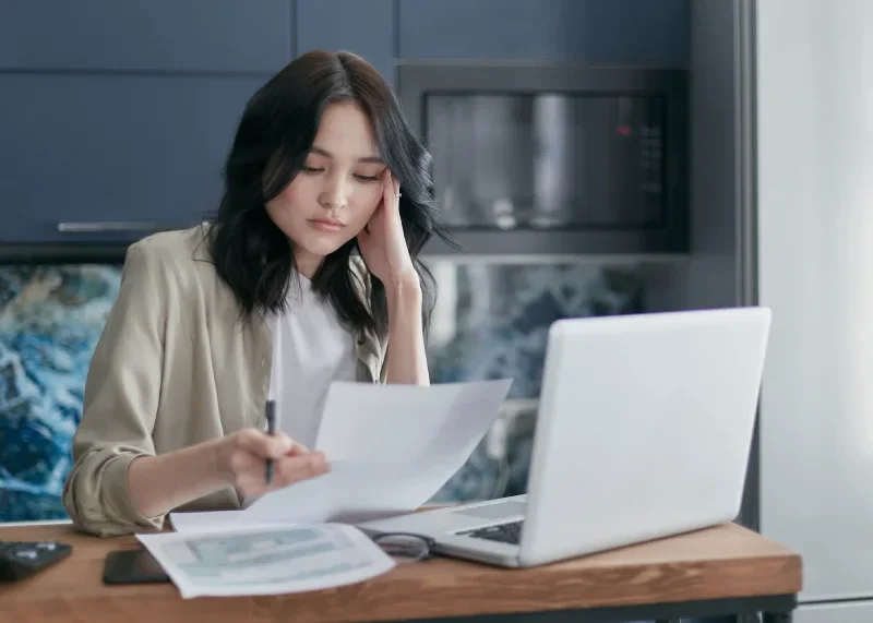 Digital Overload and Trauma: Why Taking a Break Can Help You Heal