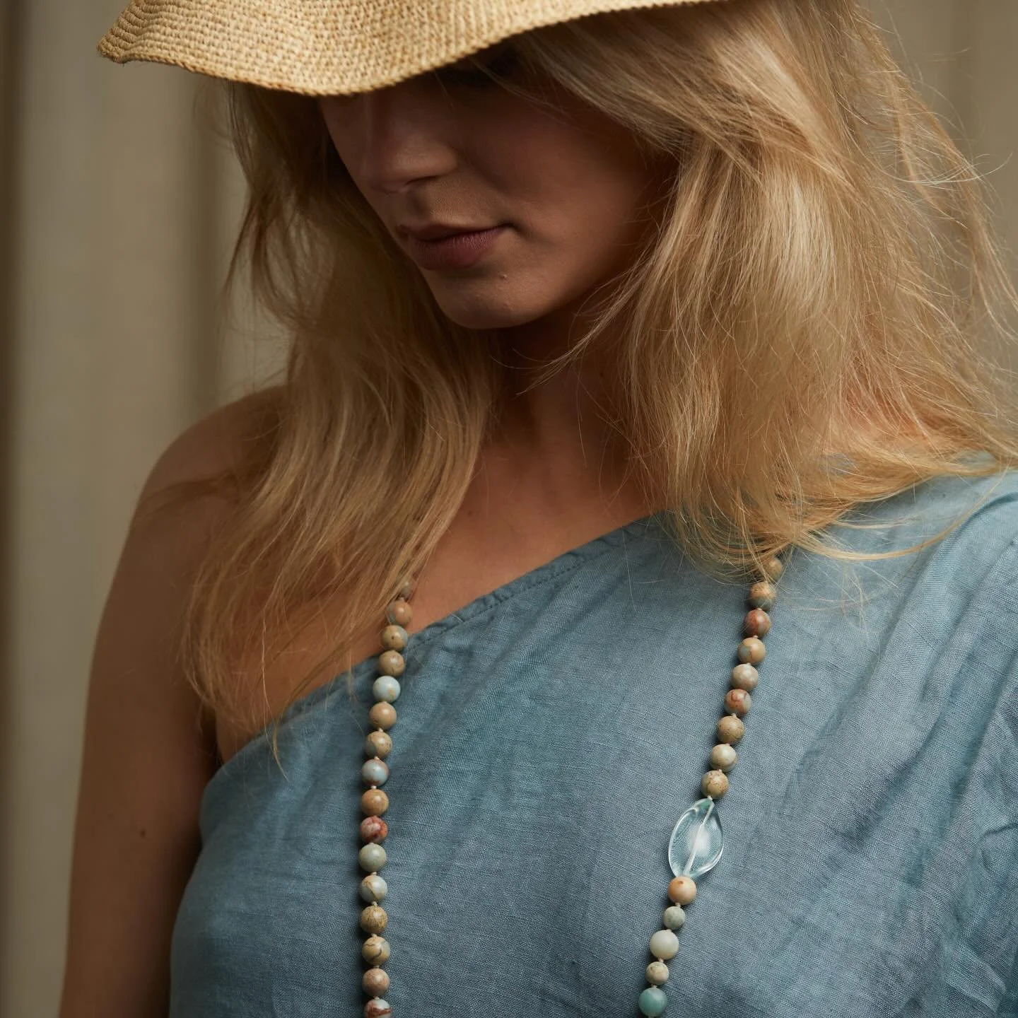 💫 Elevate your style with this one-of-a-kind necklace, combining soothing matte Amazonite and Aqua Terra Jasper with striking laser-cut aquamarine details! 

🛒Perfect gift for yourself or a loved one 🎁.
.
.
#unique #gemstones #kohatuandpetros #jew