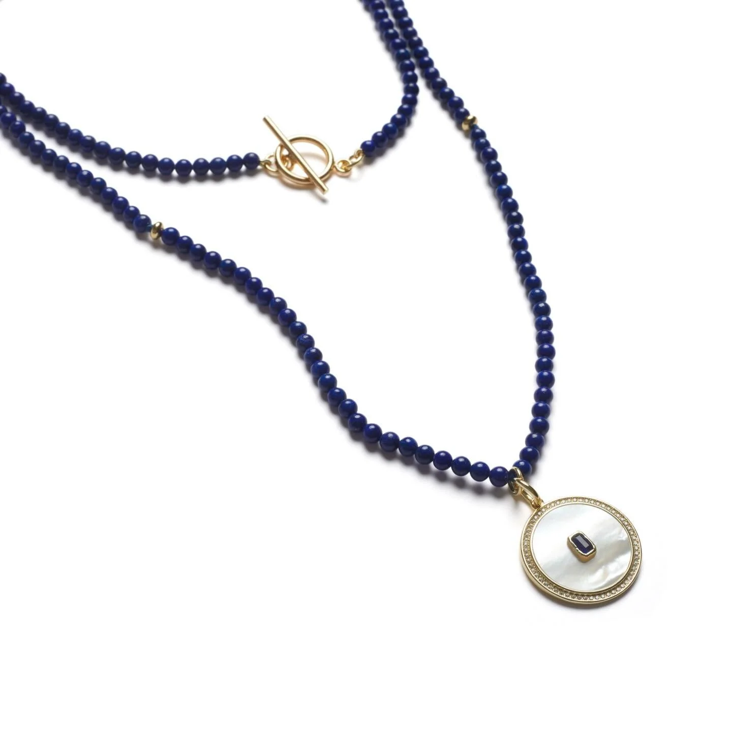 ✨Spring is on its way! Along with the new seasons focus! Pendants, take a look at the fabulous choices! 
.
.
.
#pendants #spring #necklaces #jewellery #gemstones