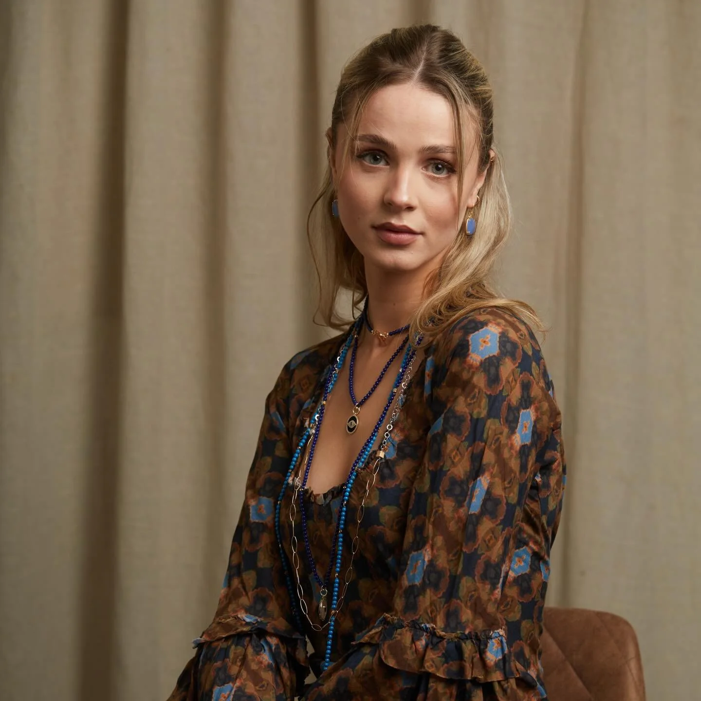 ✨ Gemstones are making a huge comeback - so many amazing styles available. 
Checkout the unique styles on the website.
Link in bio.
.
.
.
#pendants #gemstones #necklaces #bracelets #unique