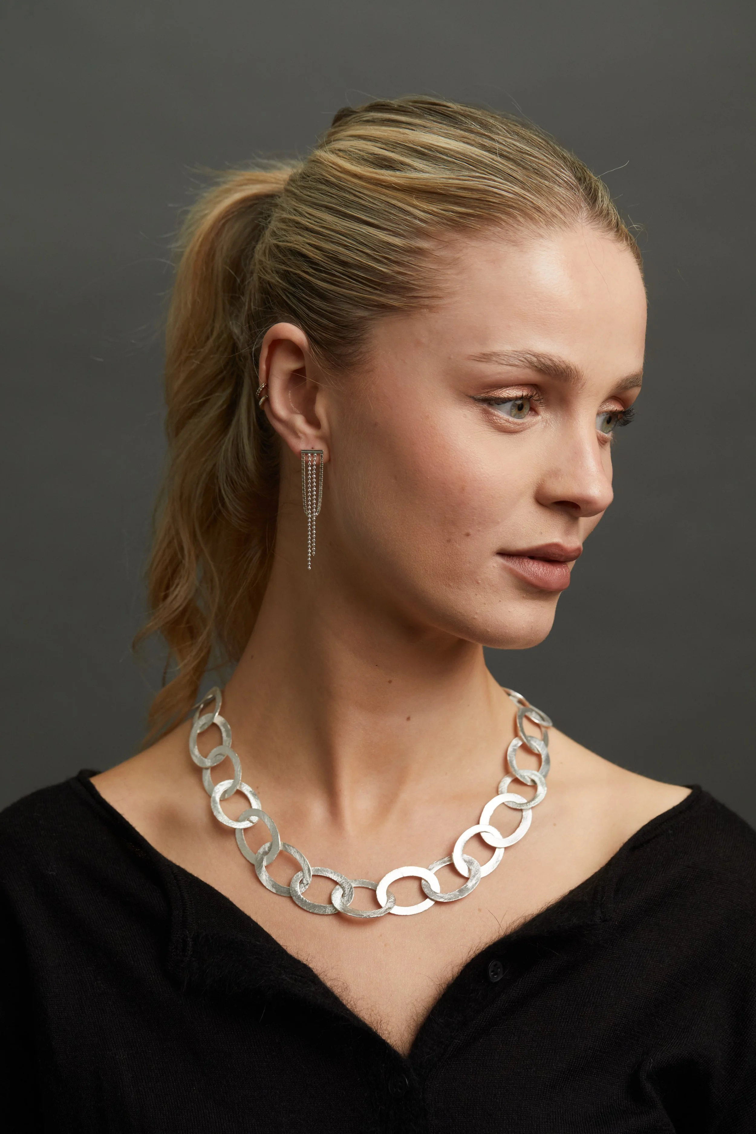 Chain ER, Silver Heavy Oval Link NK on model..jpg