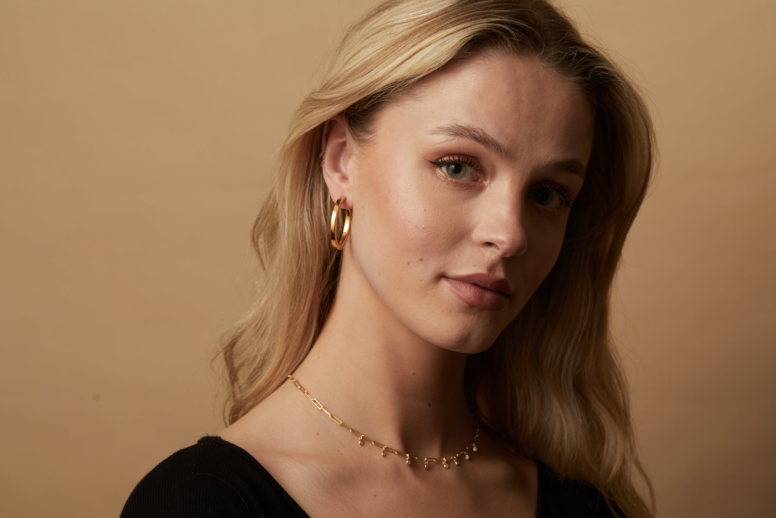 Station Nk and Gold Hoops Er on model.jpg