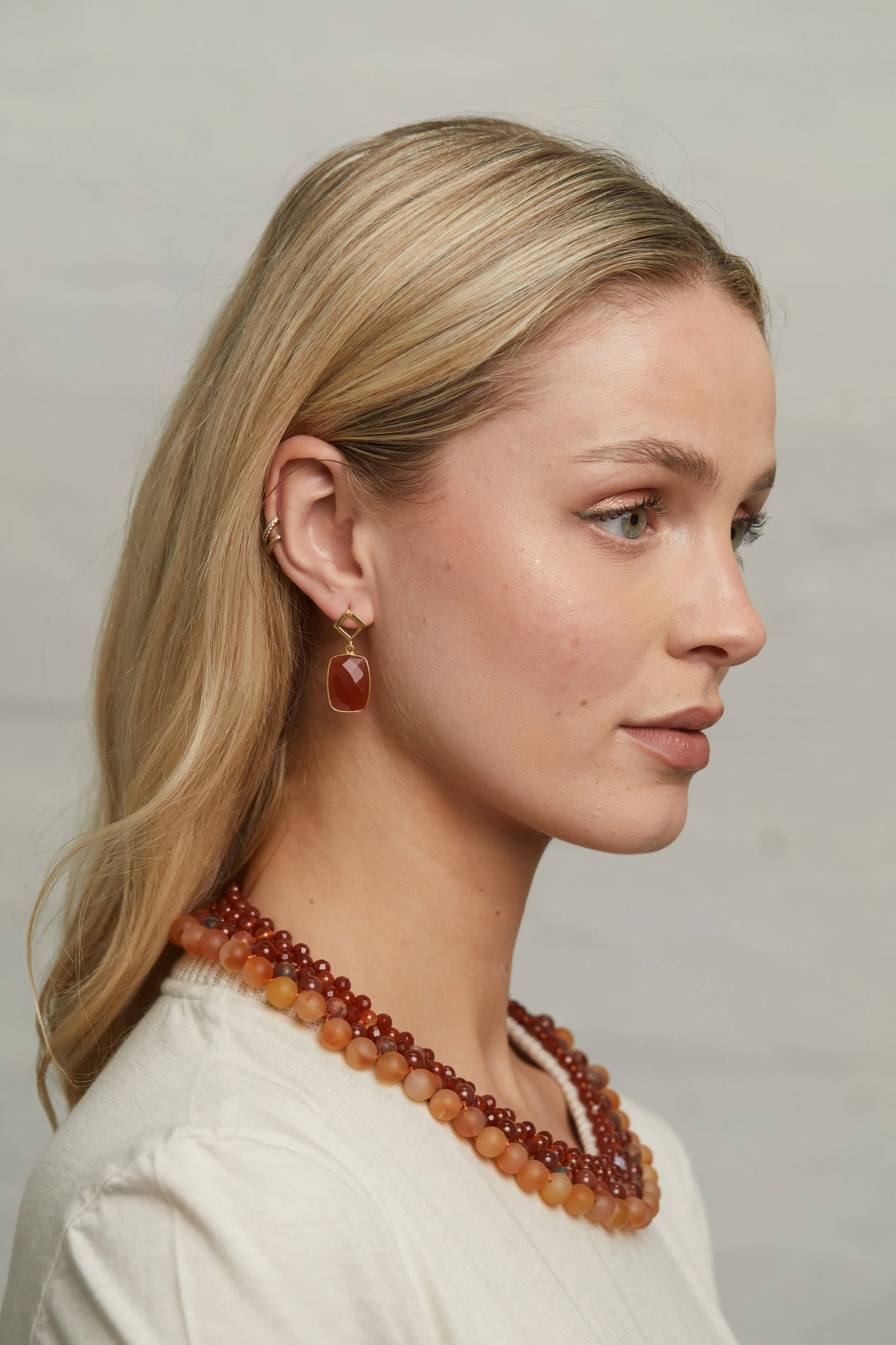 Rectangle ER in Red Agate and Cornelian Lace Collar on Model 2.jpg
