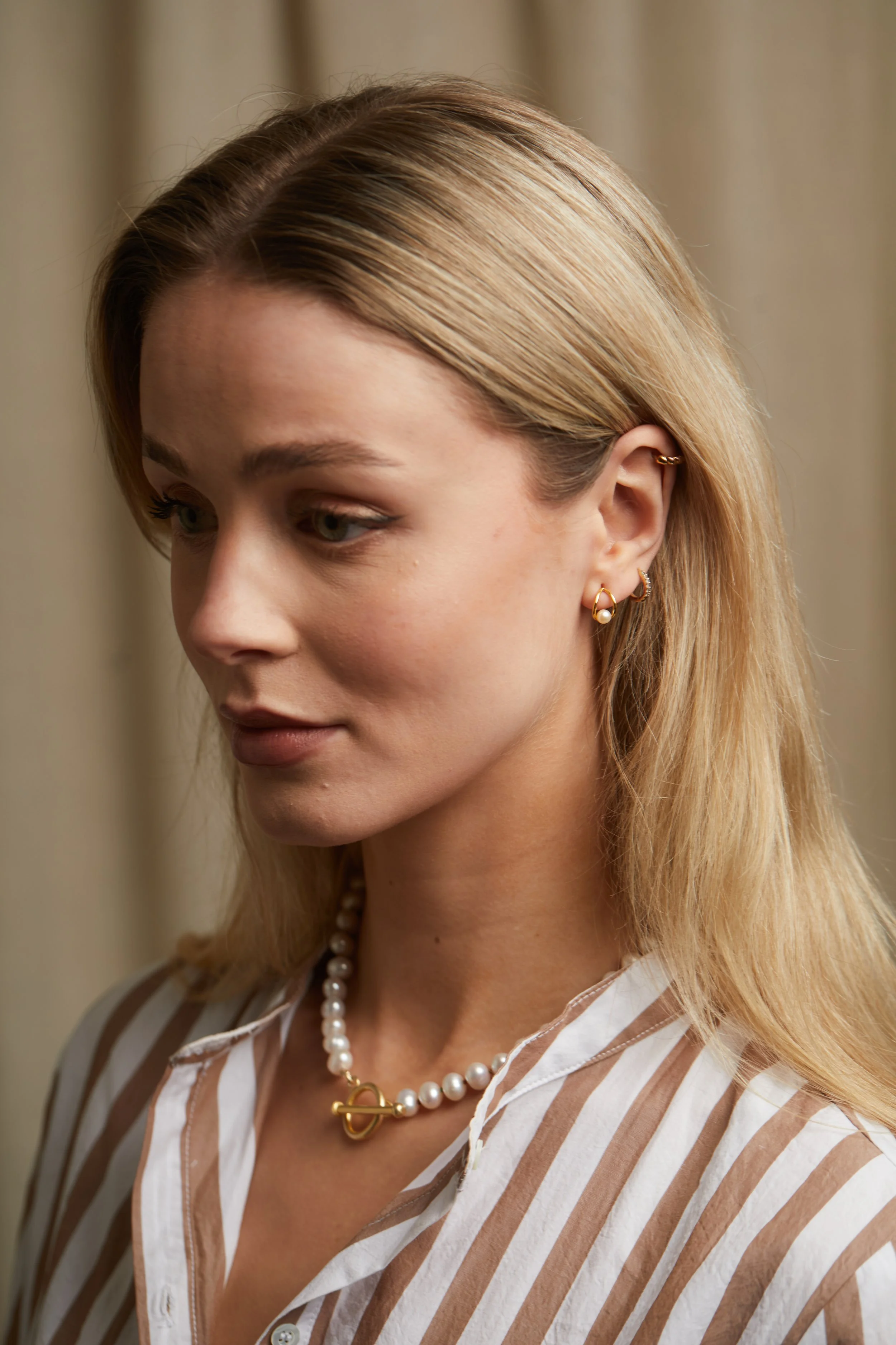 Pearl NK without PE on model and Pearl Petal Er.jpg