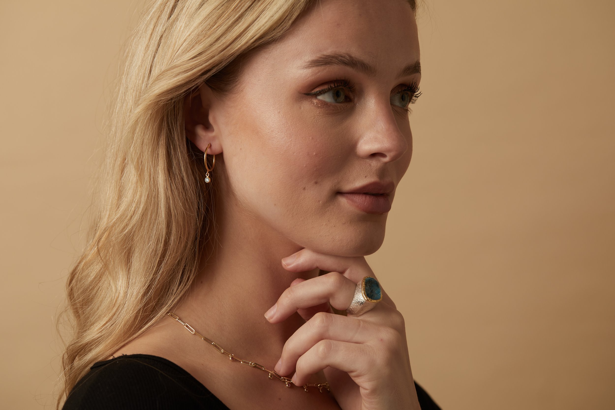 Statement Eye Ring on Model side view.jpg