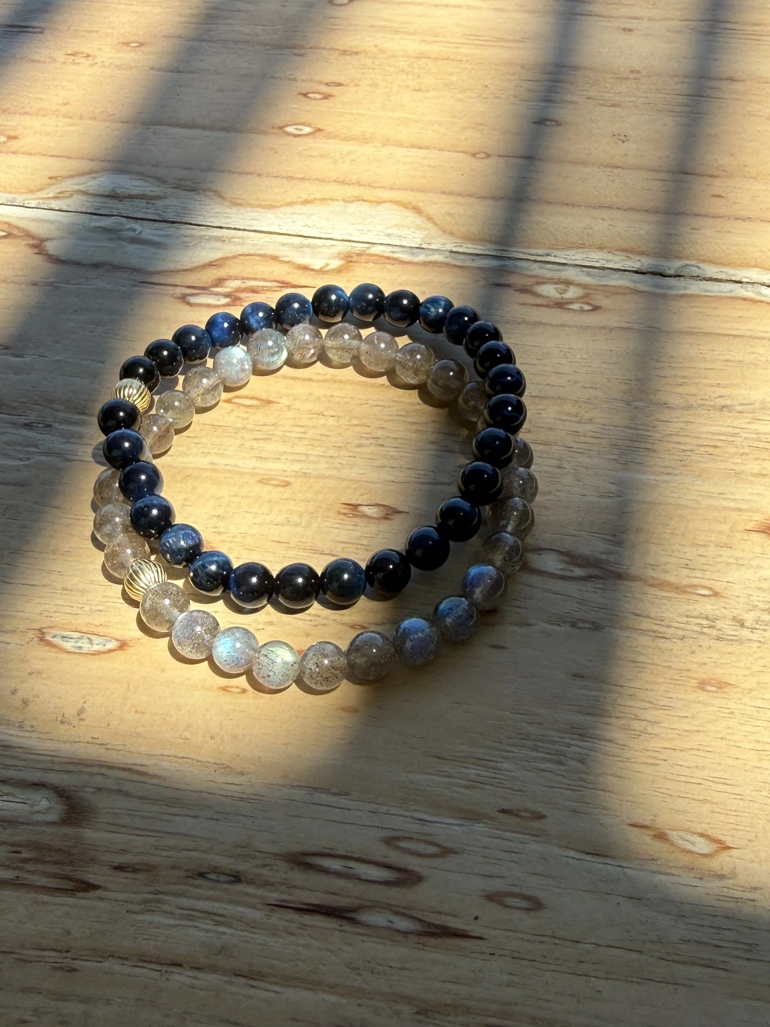 Labradorite Smooth Gemstone Bracelet
