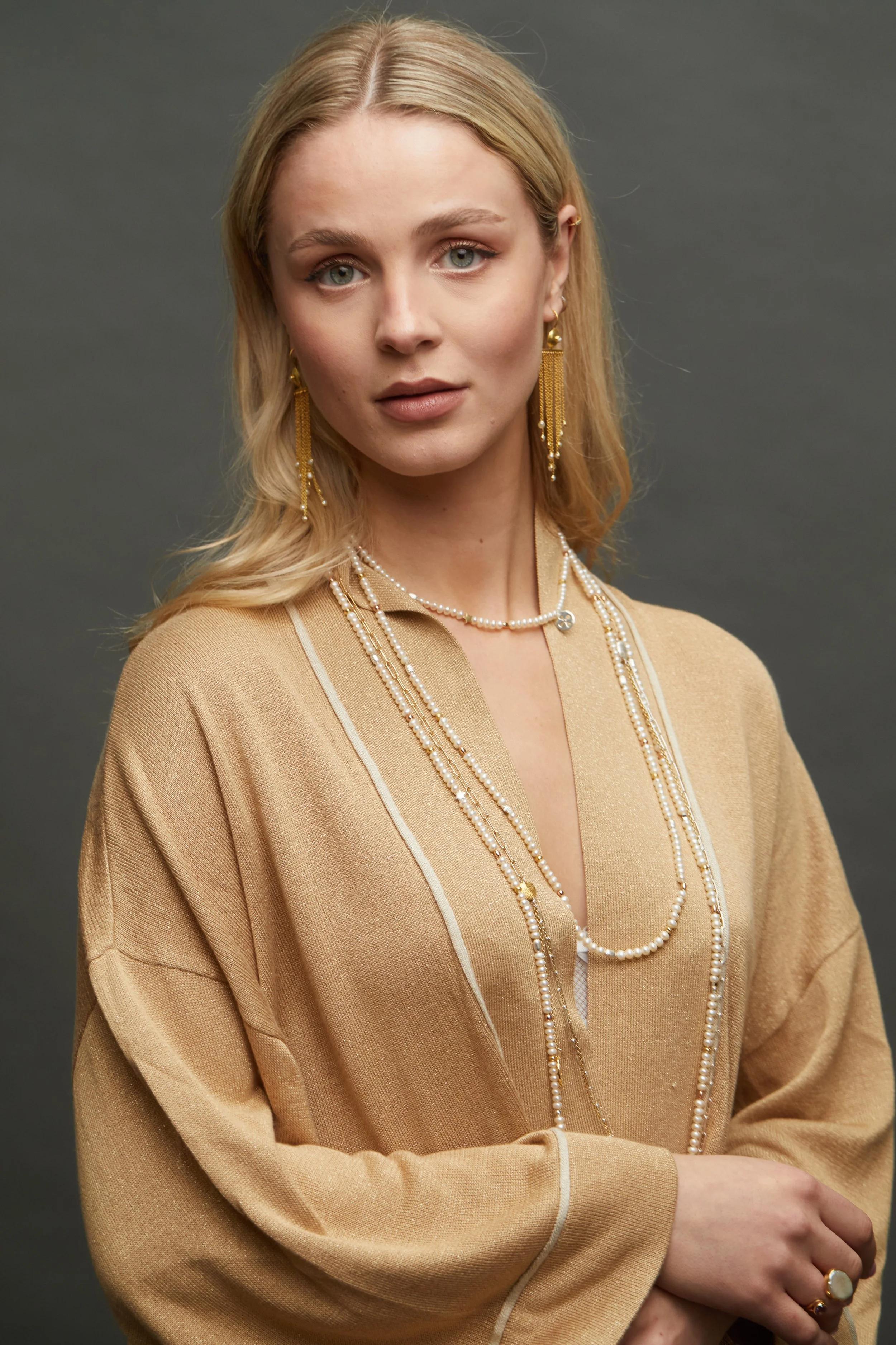 Pearl Layers Nk and Endeka ER on Model.jpg