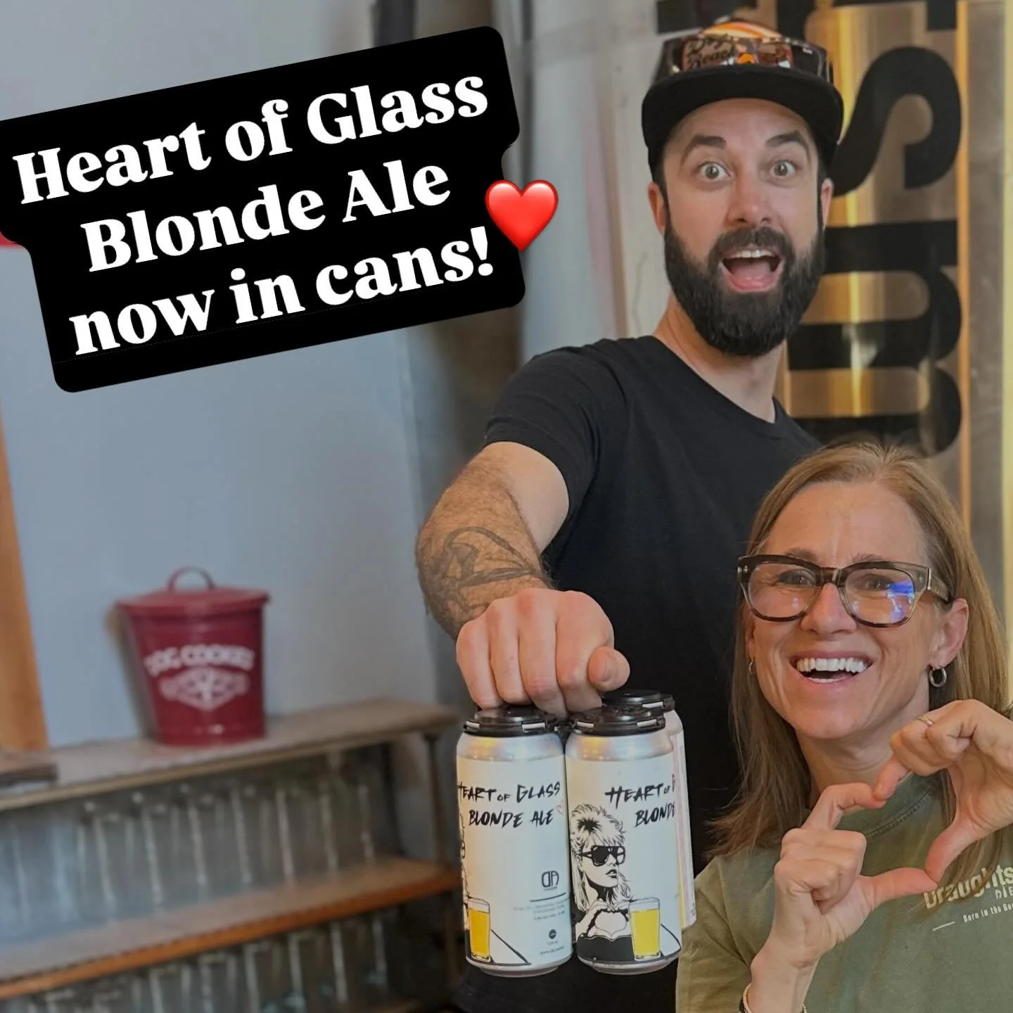 The weather is warm, the sun is out and it&rsquo;s time for a light, crisp and refreshing pint. Don&rsquo;t miss this blonde ale. 
.
.
.
#craftbeer #draughtsmenaleworks #heartofglass #blondeale #brewery