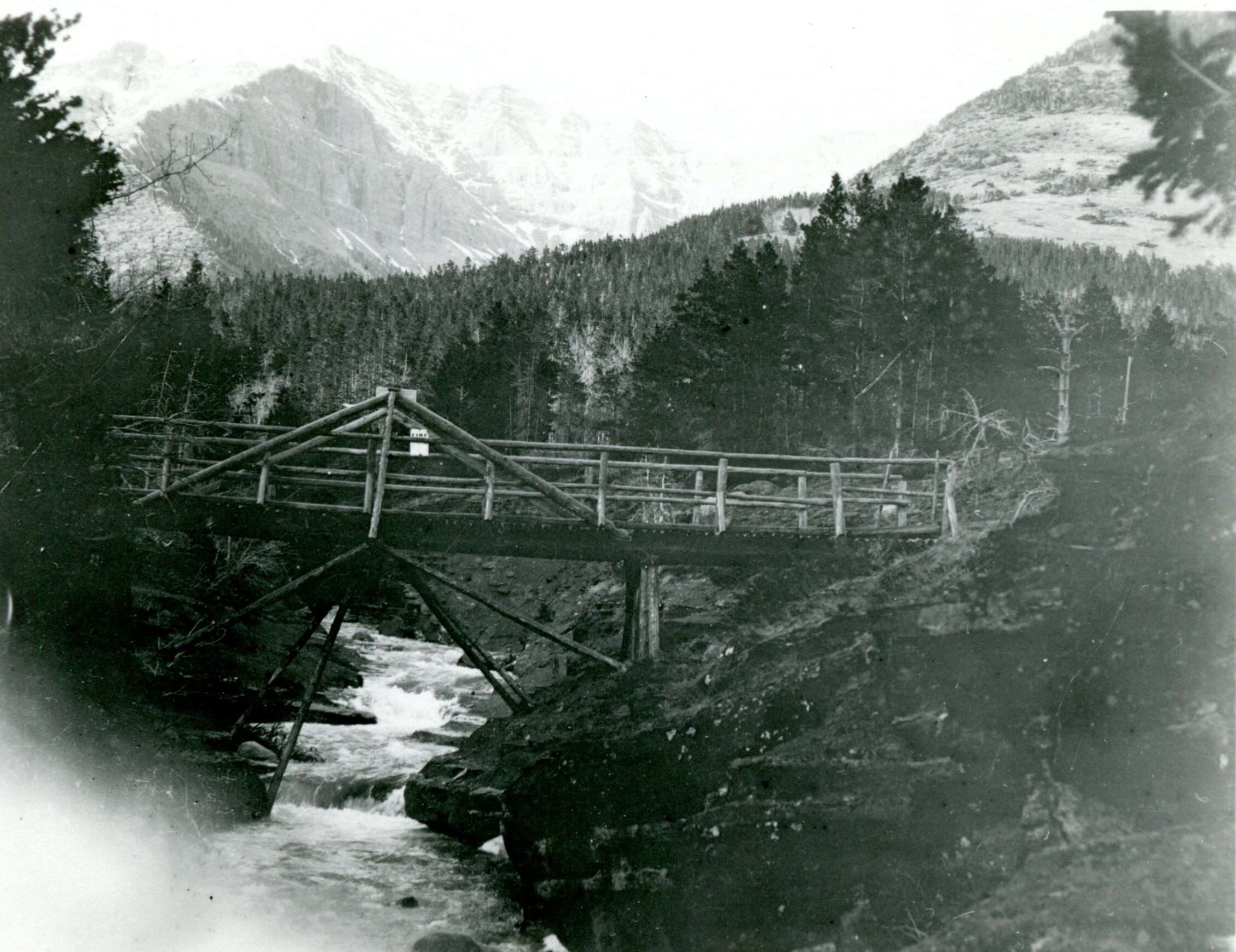 Bridge over upper Pass Creek