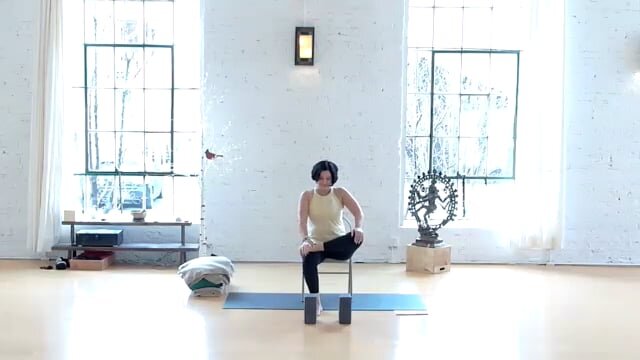 Prenatal Yoga - 1/16