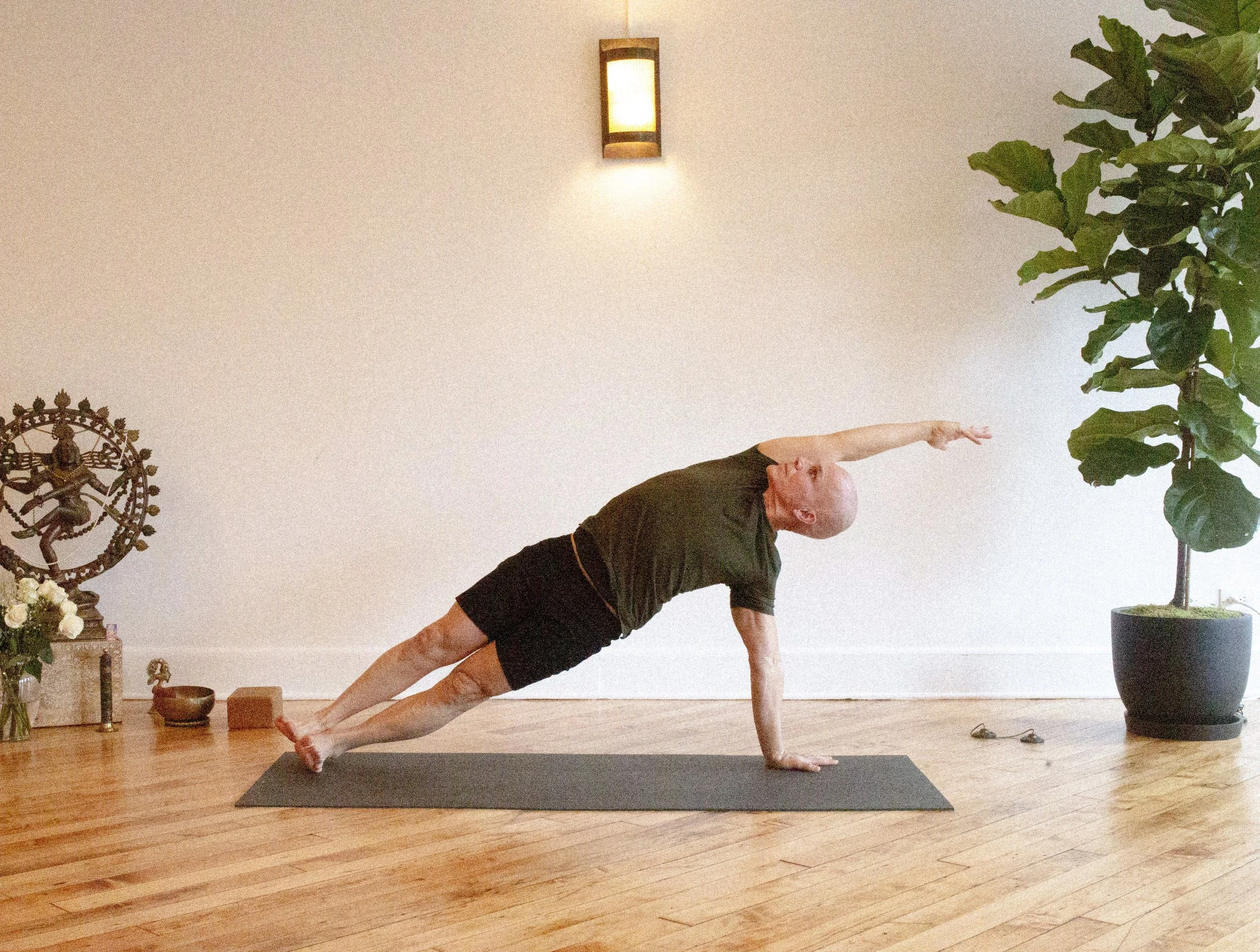 Shoulder Clinic: Mobility + Stability for Healthy Function and Injury Prevention 