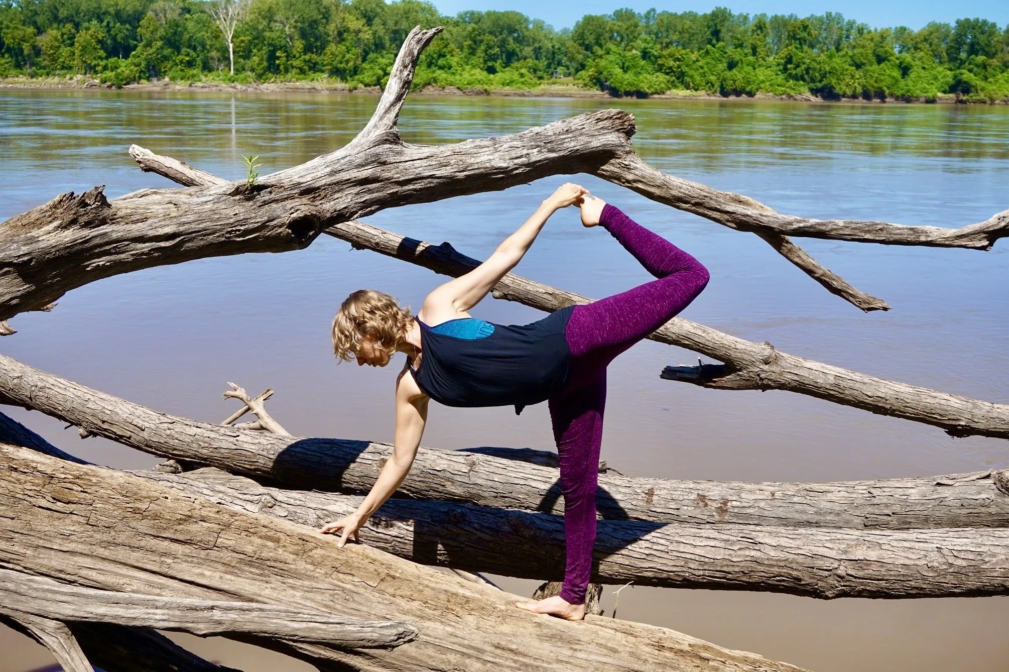 Full Body Flow + Yoga Nidra 