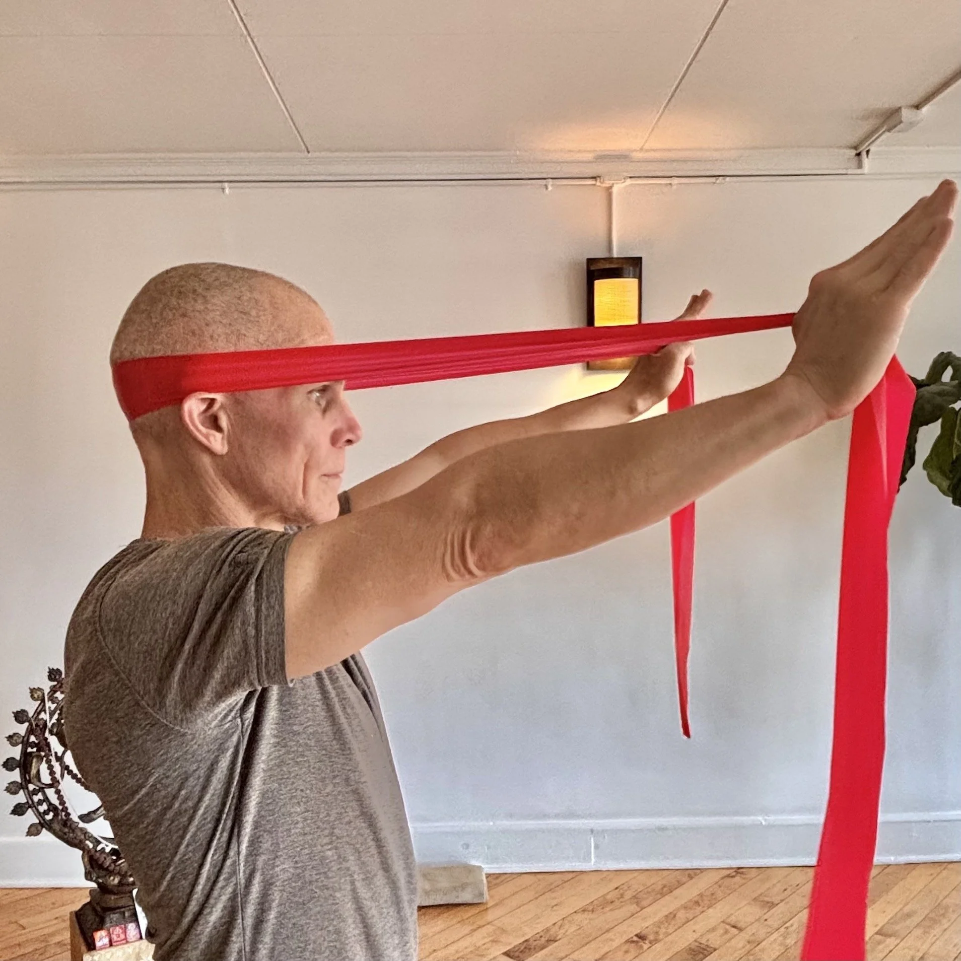 Pose Lab - Neck Alignment, Release &amp; Strengthening with Naime Jezzeny: In Studio + Livestreamed