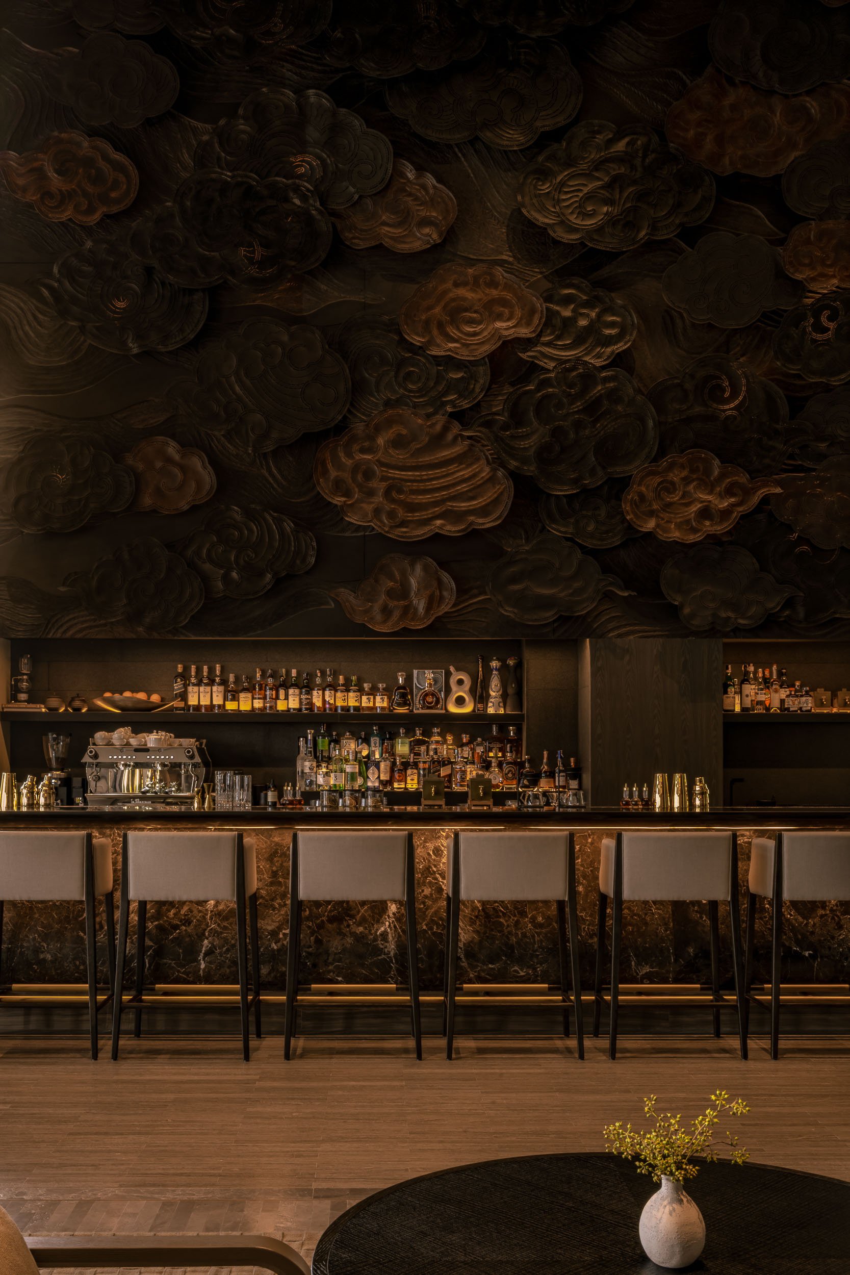 aman nai lert bangkok mr tripper-5.jpg