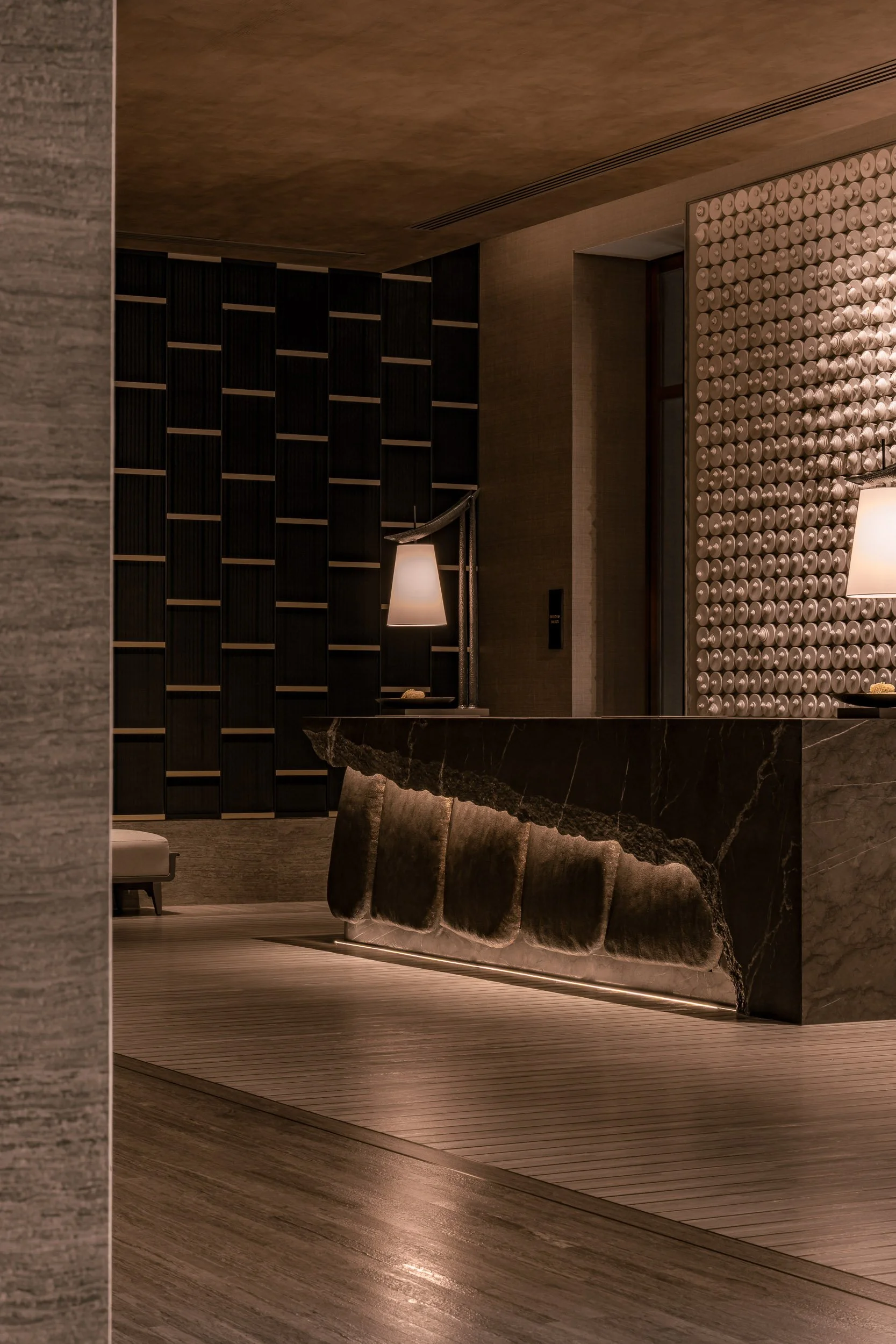 aman nai lert bangkok mr tripper-4.jpg