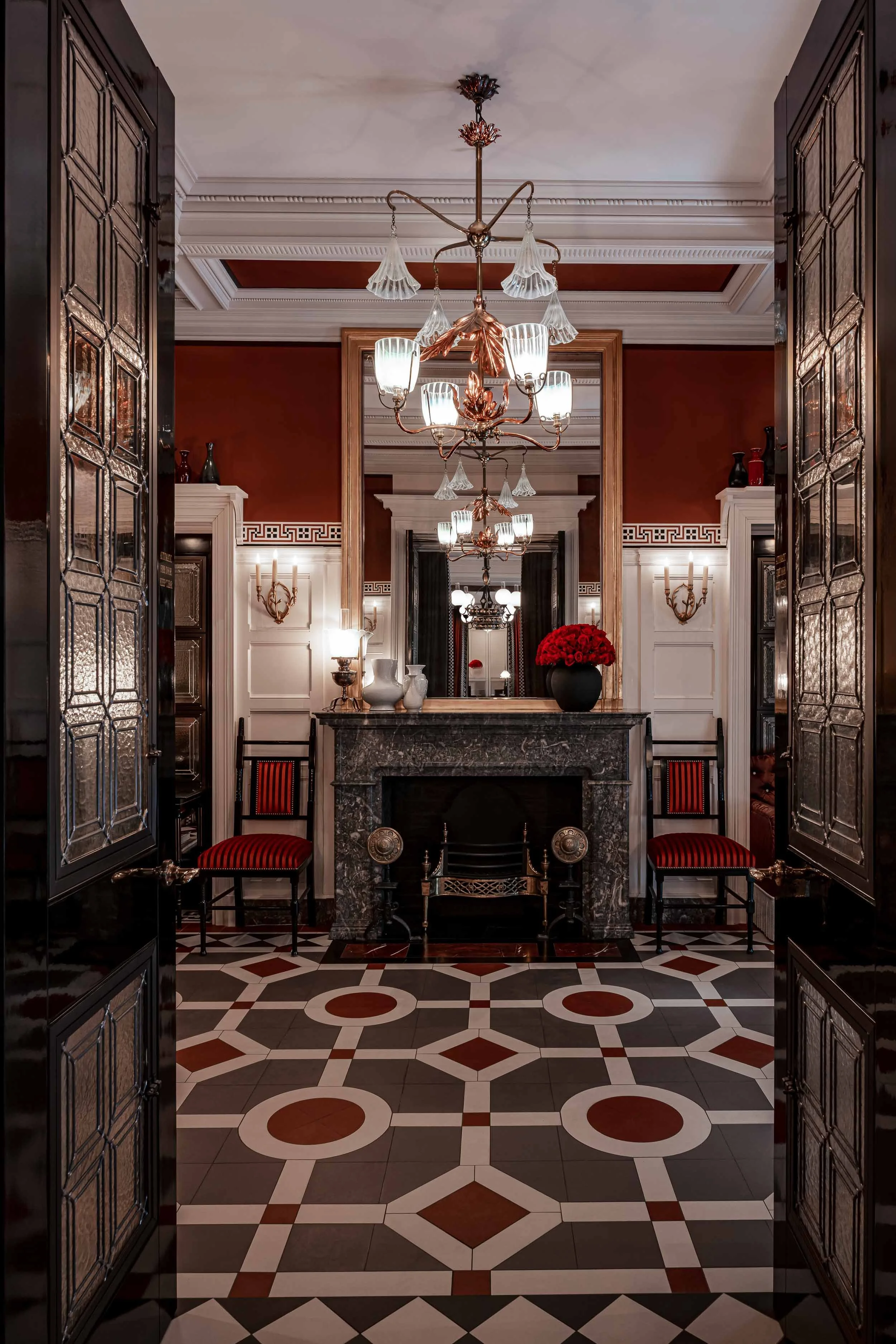 at sloane londres mr. tripper-8.jpg