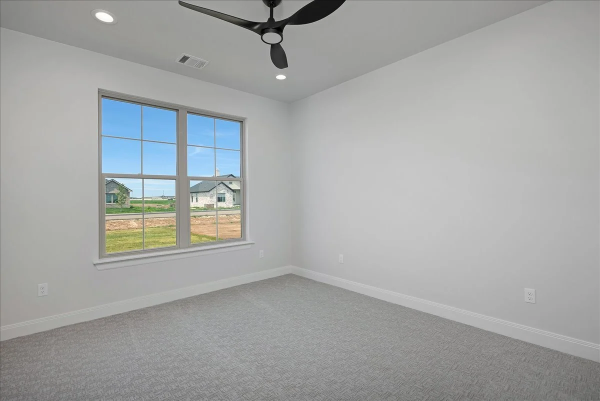 10351 Cactus Flower_19-Bedroom 2.jpg