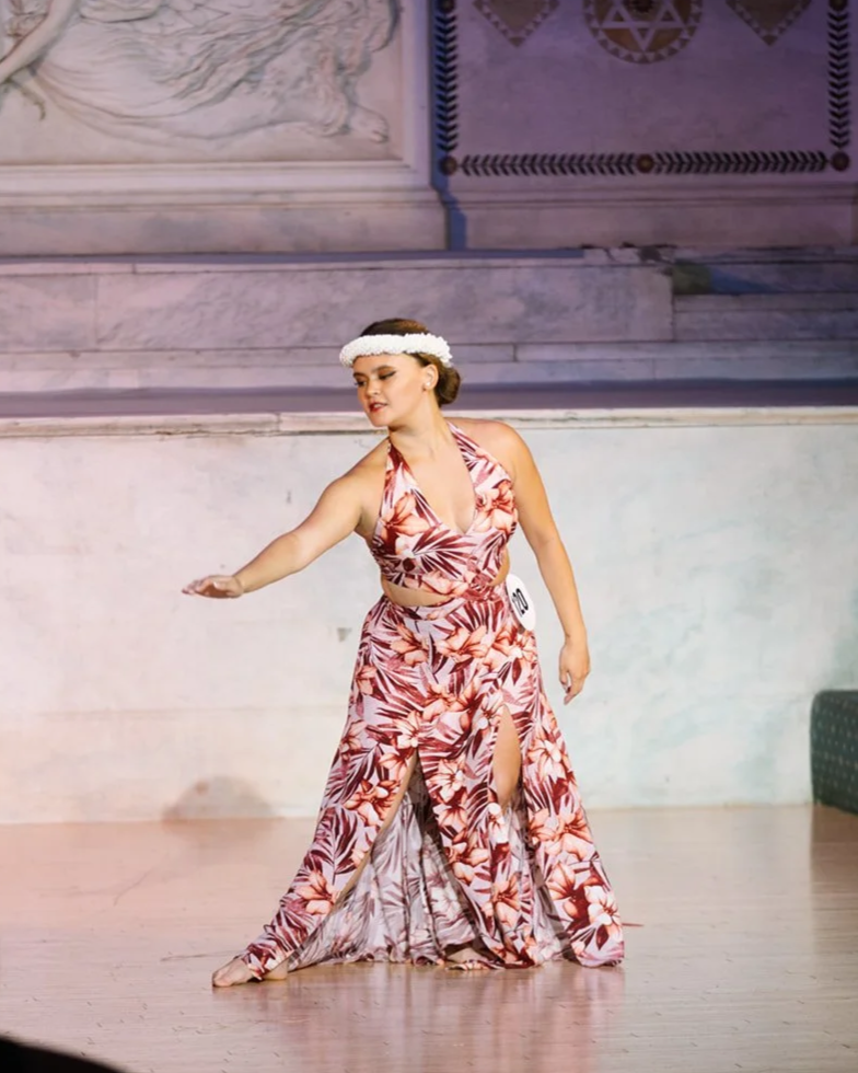 Mariana Celis: 2nd Place Solo Aparima Vahine (Tiare Category)